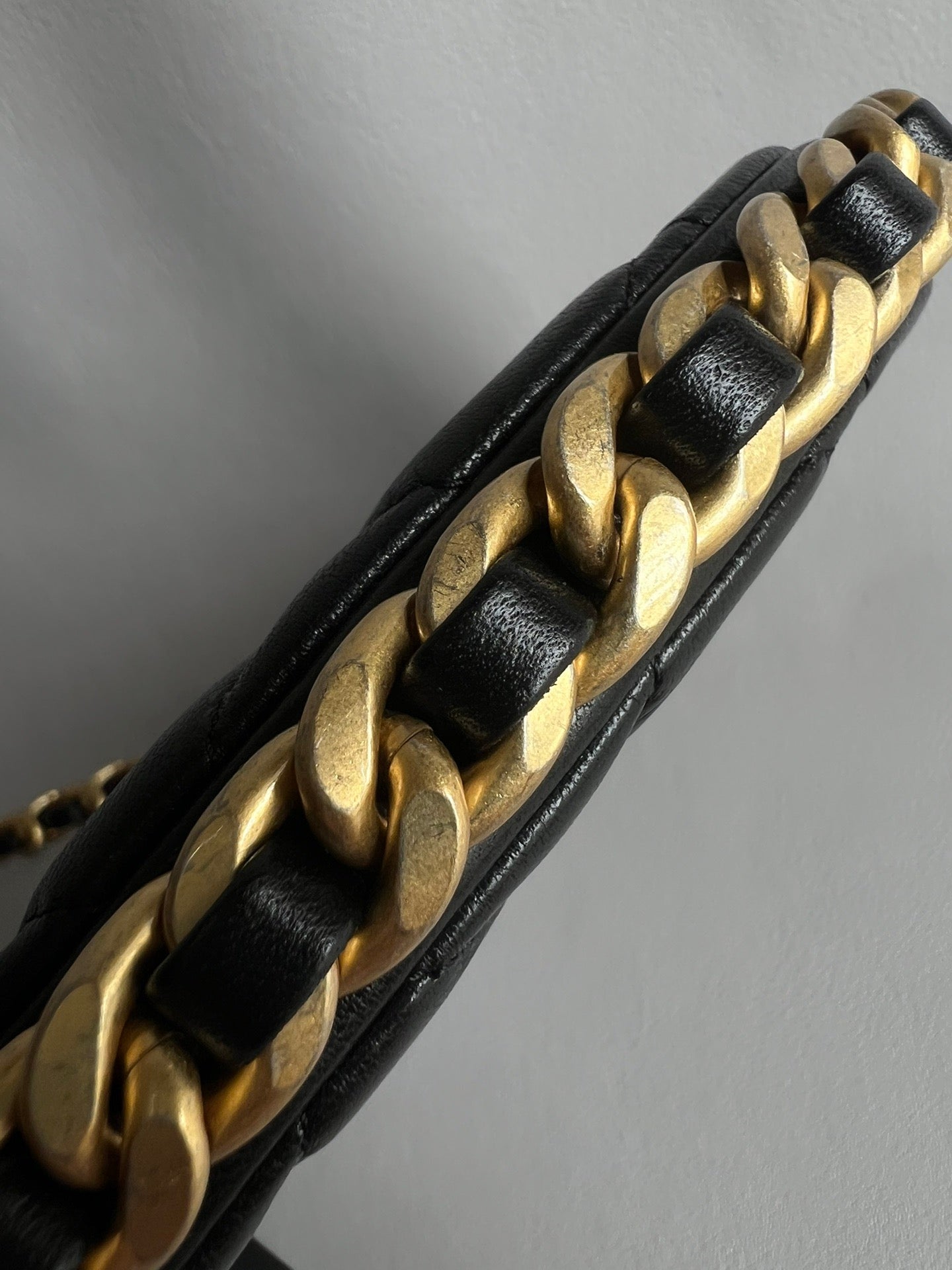 CHANEL-24S HoBo bag Handle bag golden/sliver