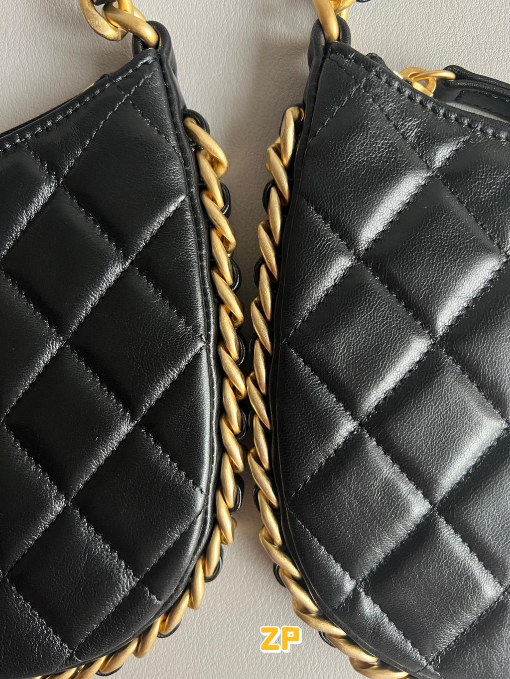 CHANEL-24S HoBo bag Handle bag golden/sliver