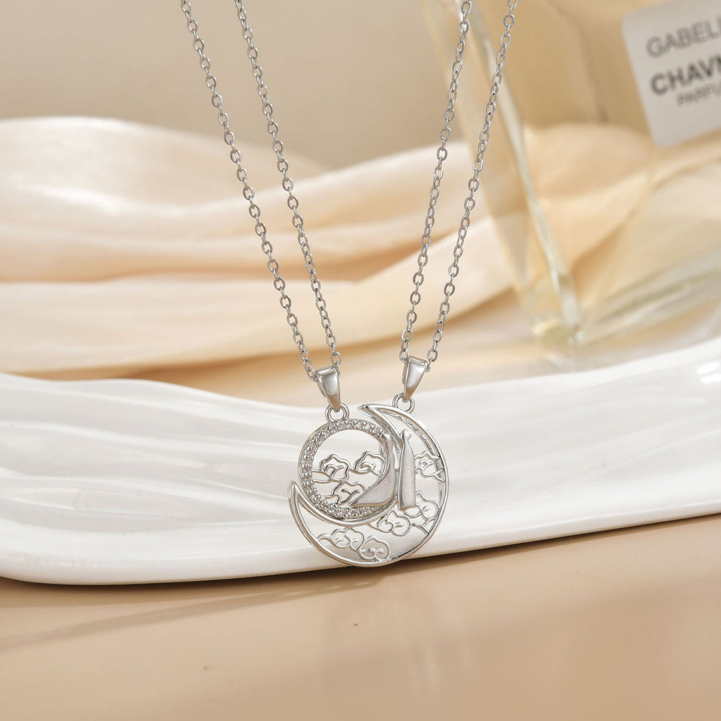 FENG SHUI - 1 Magnetic sun and moon necklace fashion all high-grade sense