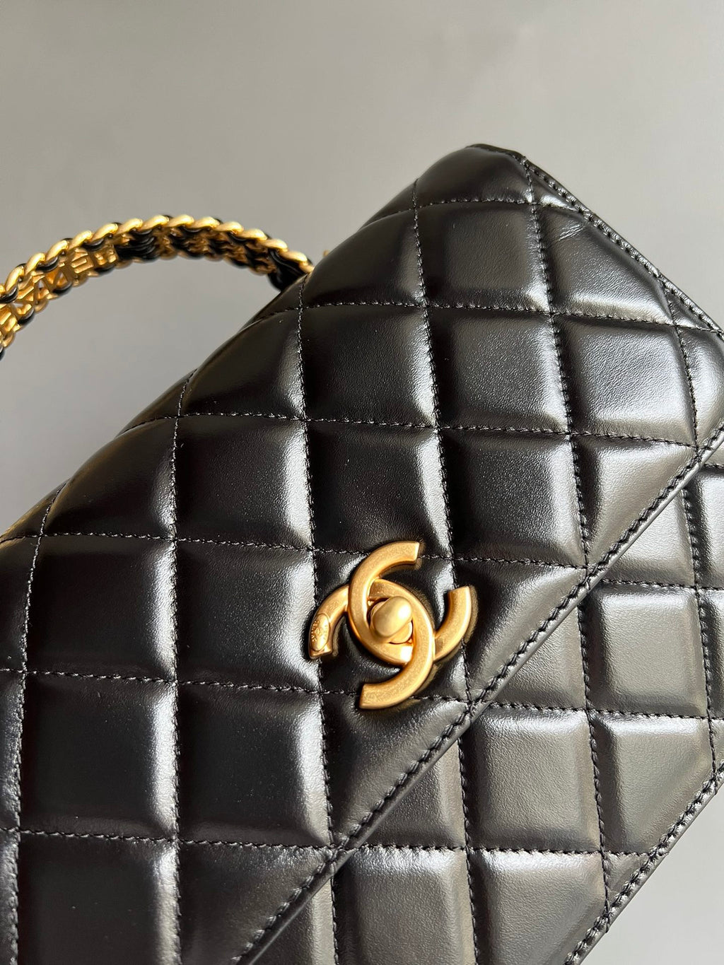 CHANEL- Handle Messenger bag Handle bag golden/sliver