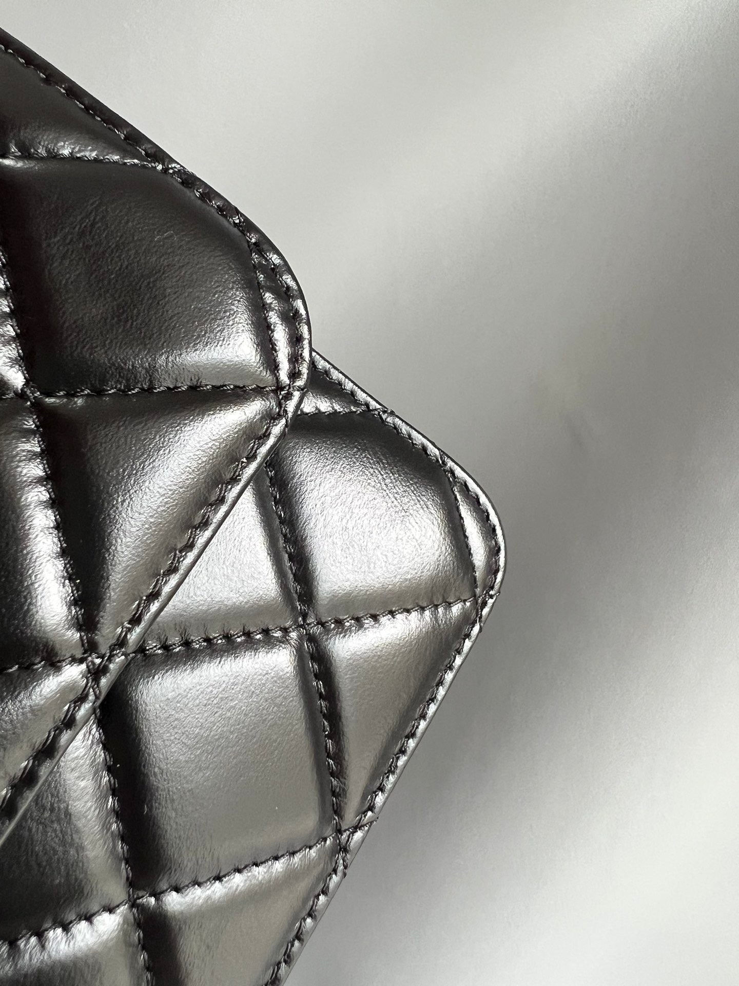 CHANEL- Handle Messenger bag Handle bag golden/sliver