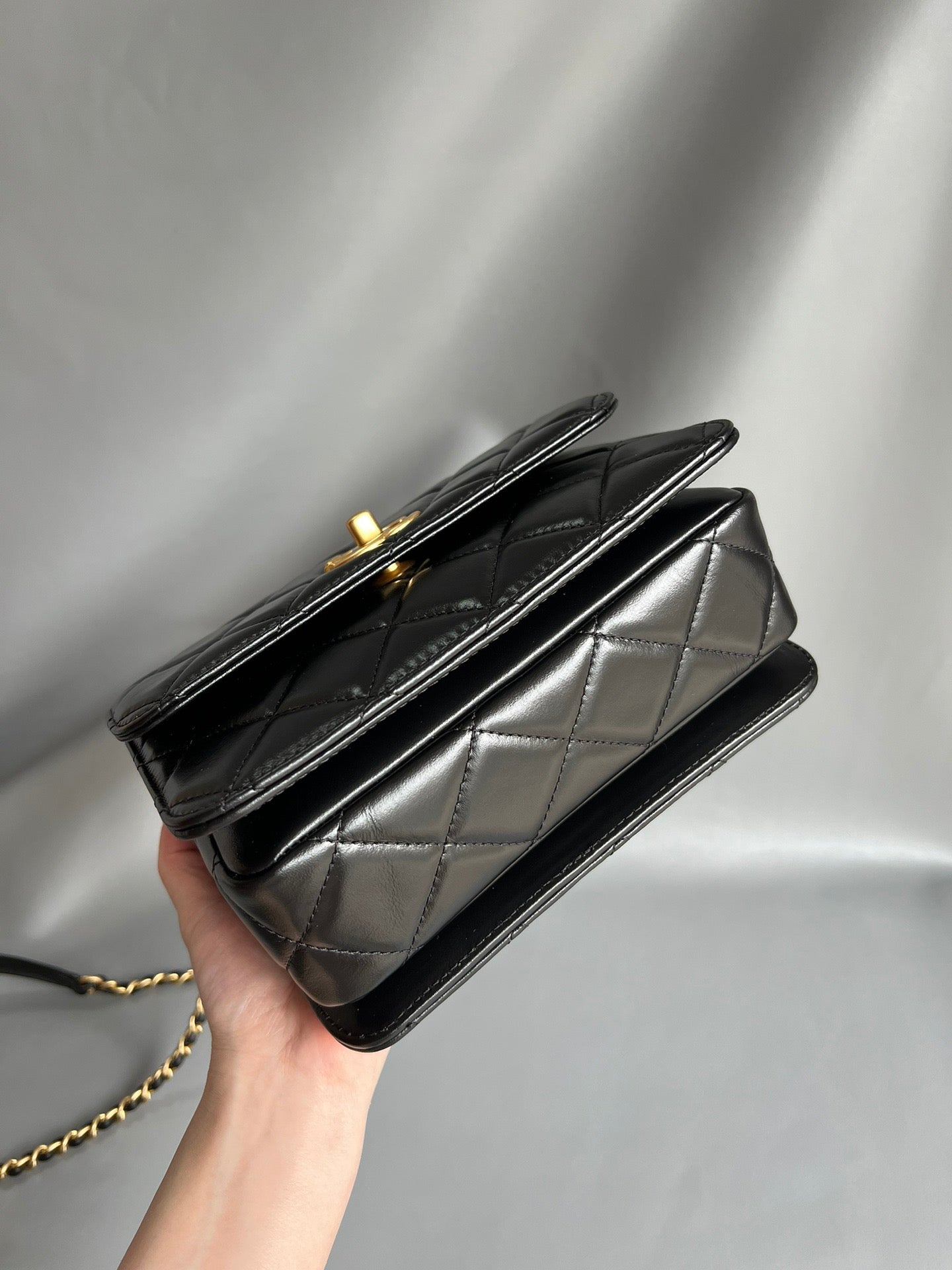 CHANEL- Handle Messenger bag Handle bag golden/sliver