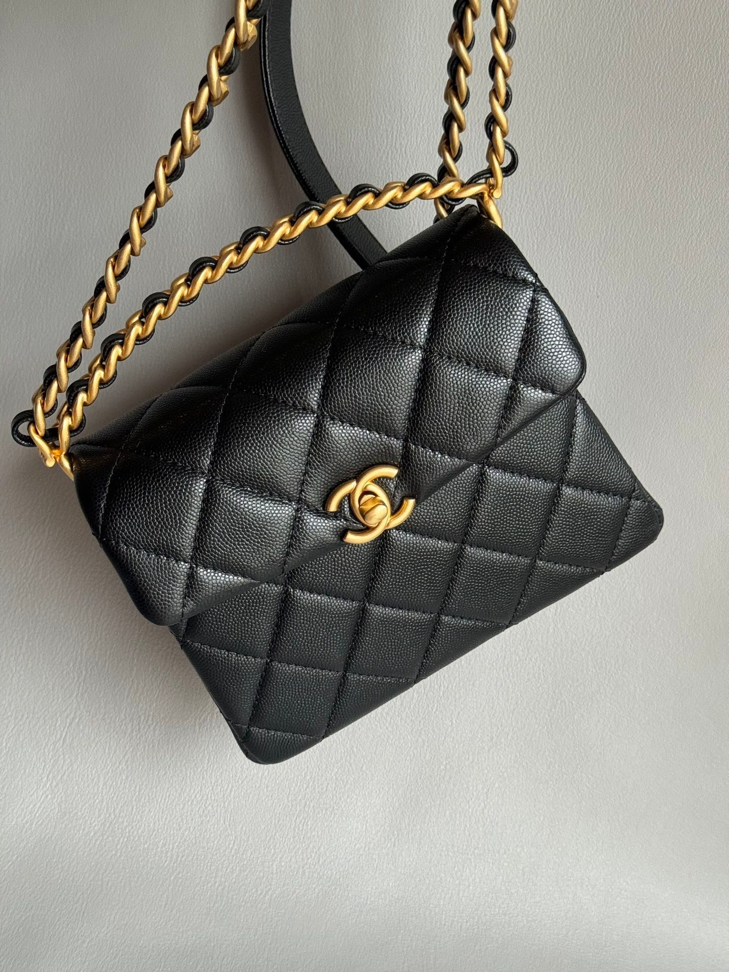 CHANEL-24S rue Cambon Handle bag golden/sliver