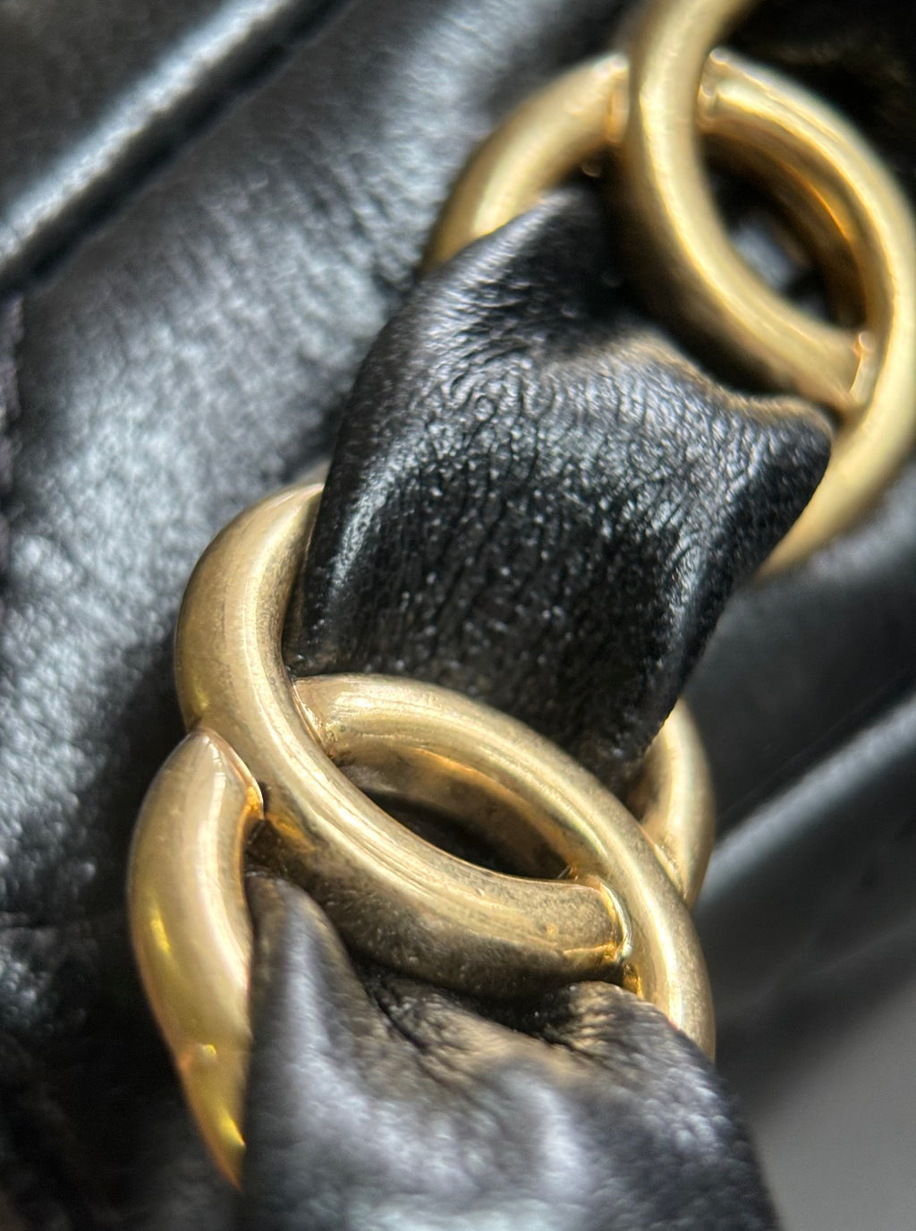 CHANEL-24K Hobo bag golden/sliver