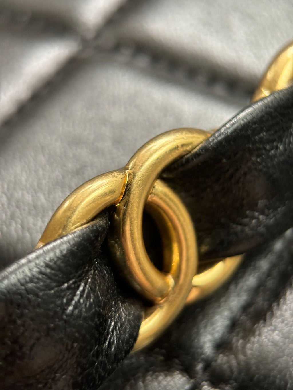 CHANEL-24K Hobo bag golden/sliver