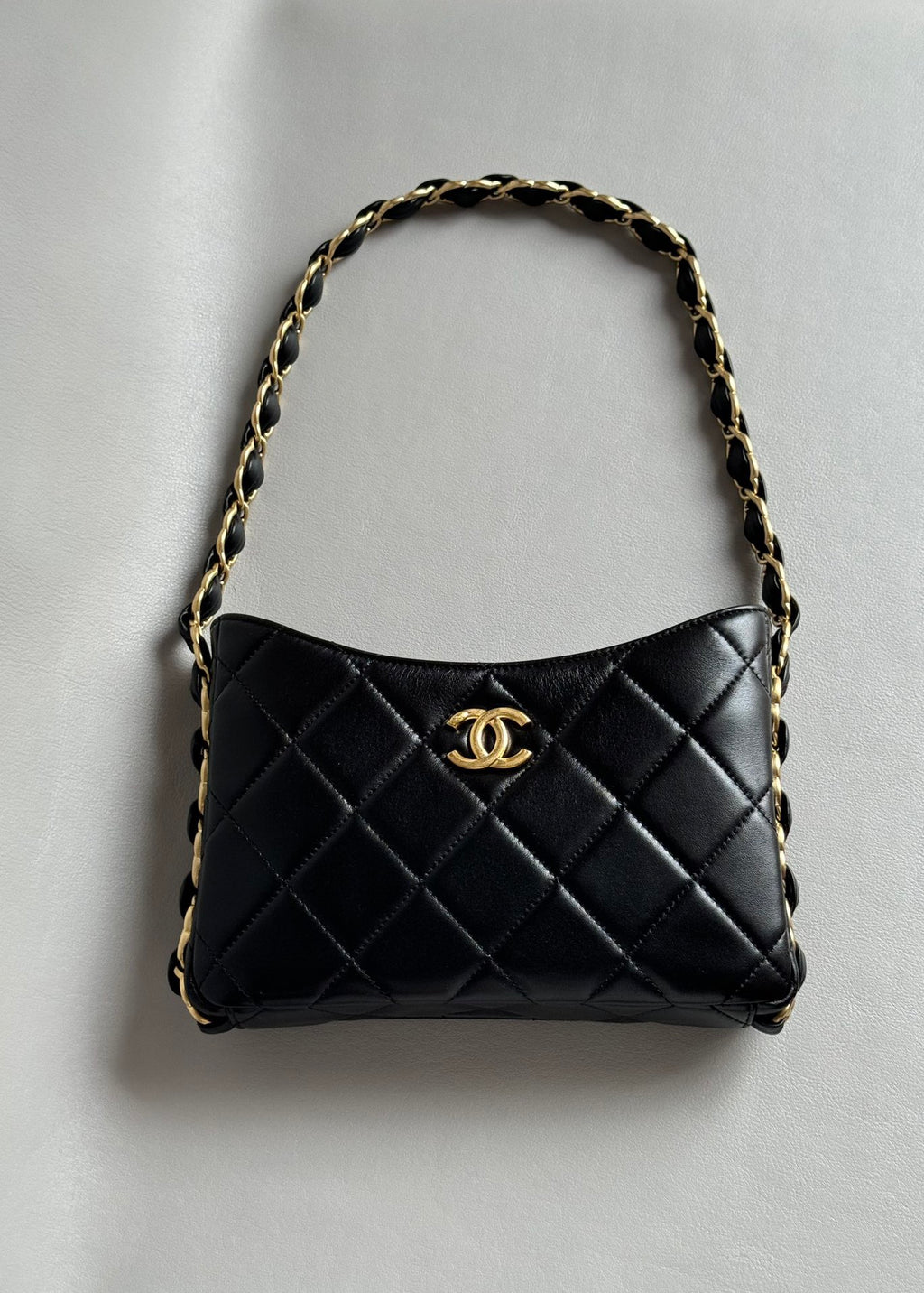 CHANEL-24K Hobo bag golden/sliver