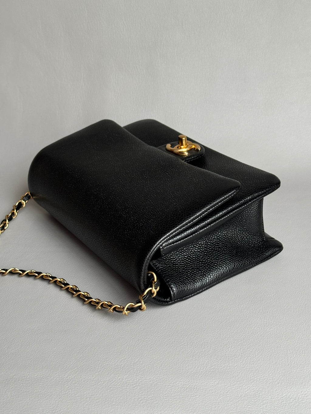 CHANEL-22K CF bag golden/sliver