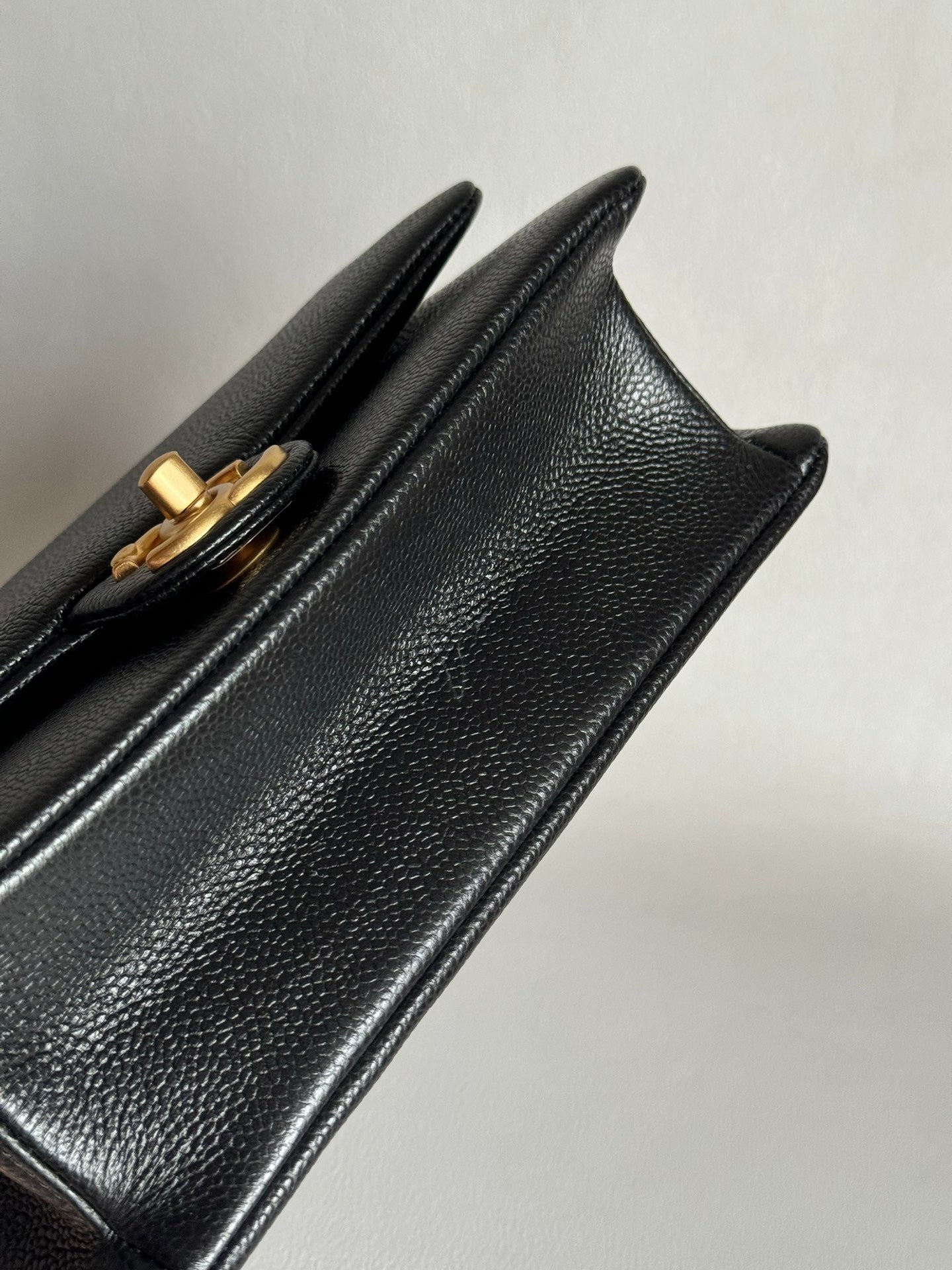 CHANEL-22K CF bag golden/sliver