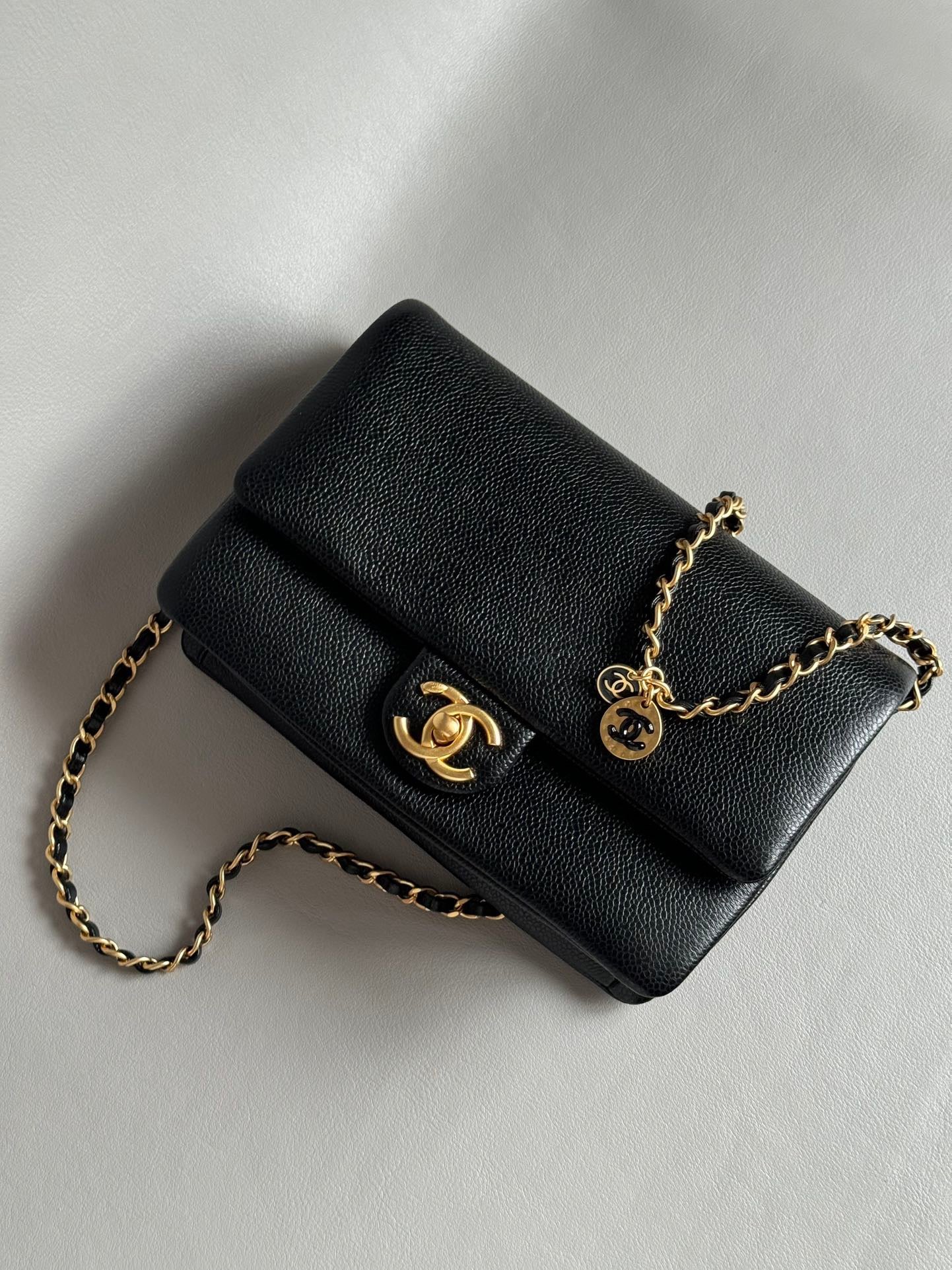 CHANEL-22K CF bag golden/sliver