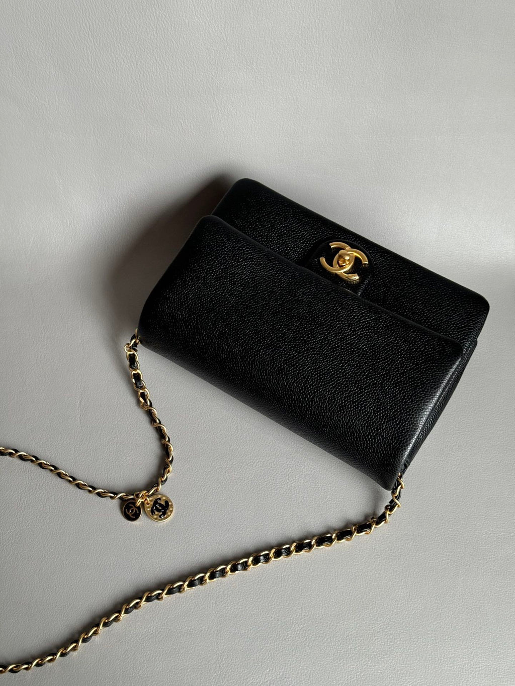 CHANEL-22K CF bag golden/sliver