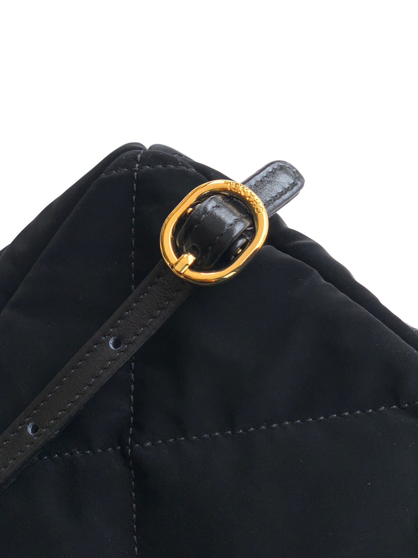 CHANEL-25N coco Negie  golden/sliver