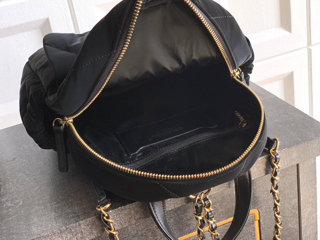 CHANEL-25N coco Negie  golden/sliver