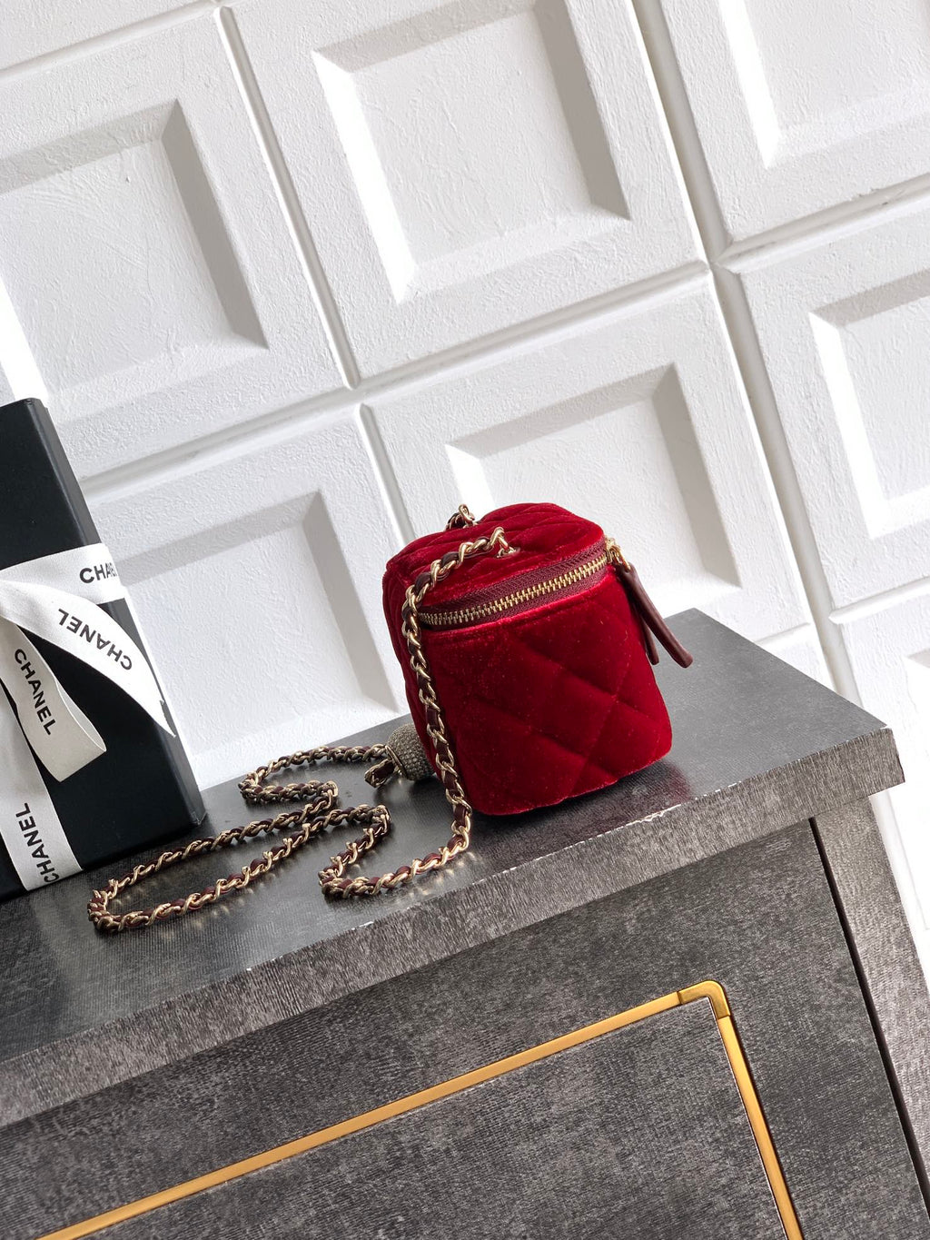 CHANEL-22C bag  golden/sliver