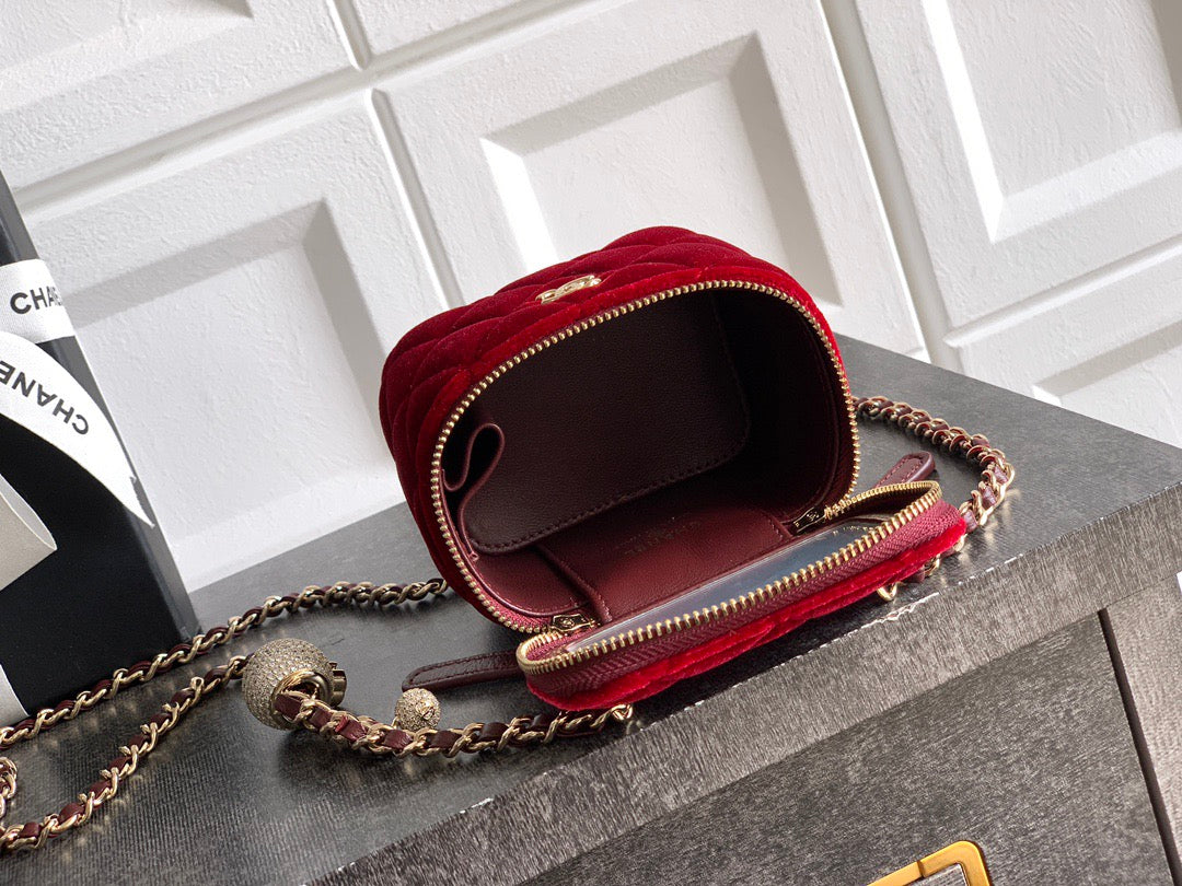 CHANEL-22C bag  golden/sliver