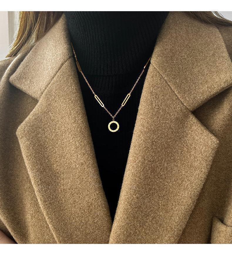 FENG SHUI - 8 Niche light luxury temperament sweater chain does not fade all collarbone chain choker