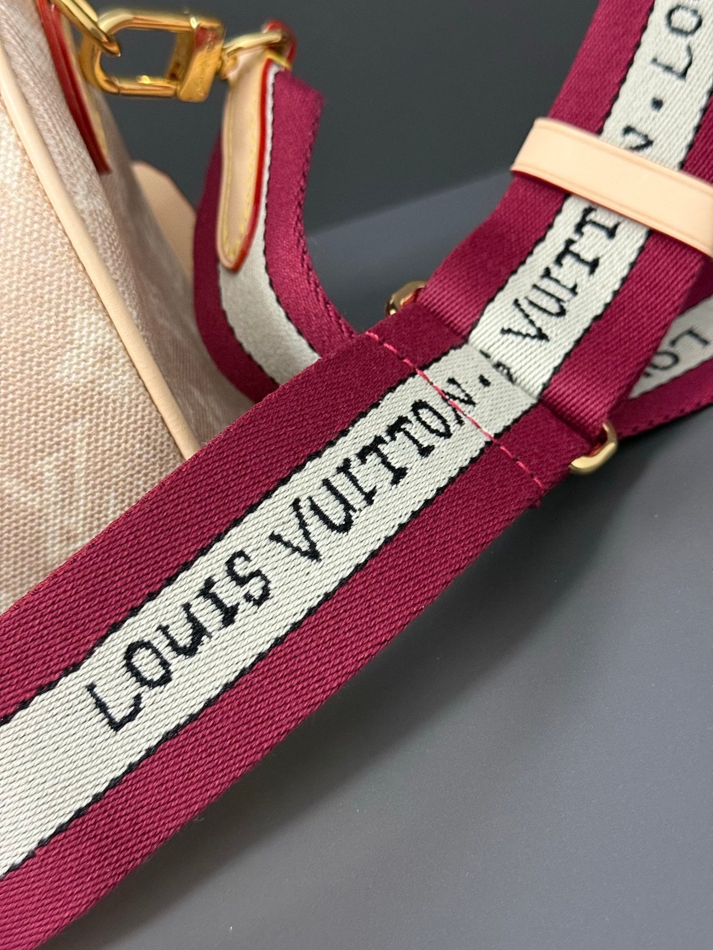 LOUIS VUITTON- Speedy 20 M11640