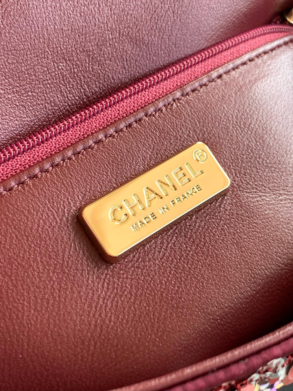 CHANEL-25K CF bag  golden/sliver