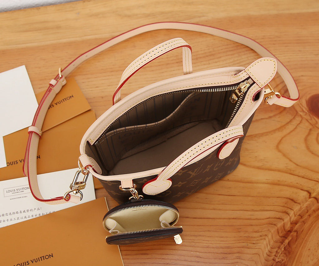 LOUIS VUITTON- Nano Alma  M15151