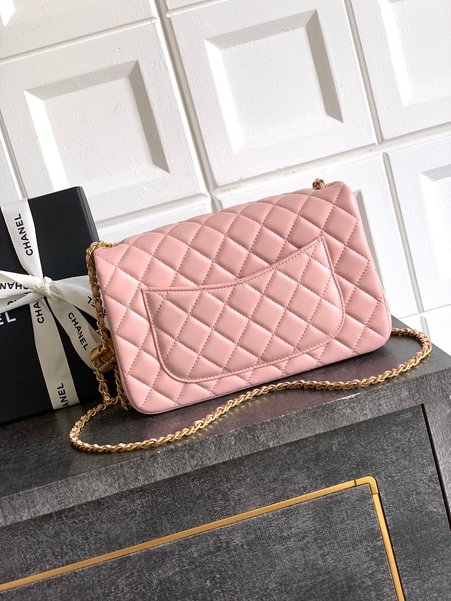 CHANEL-23A Flap bag  golden/sliver