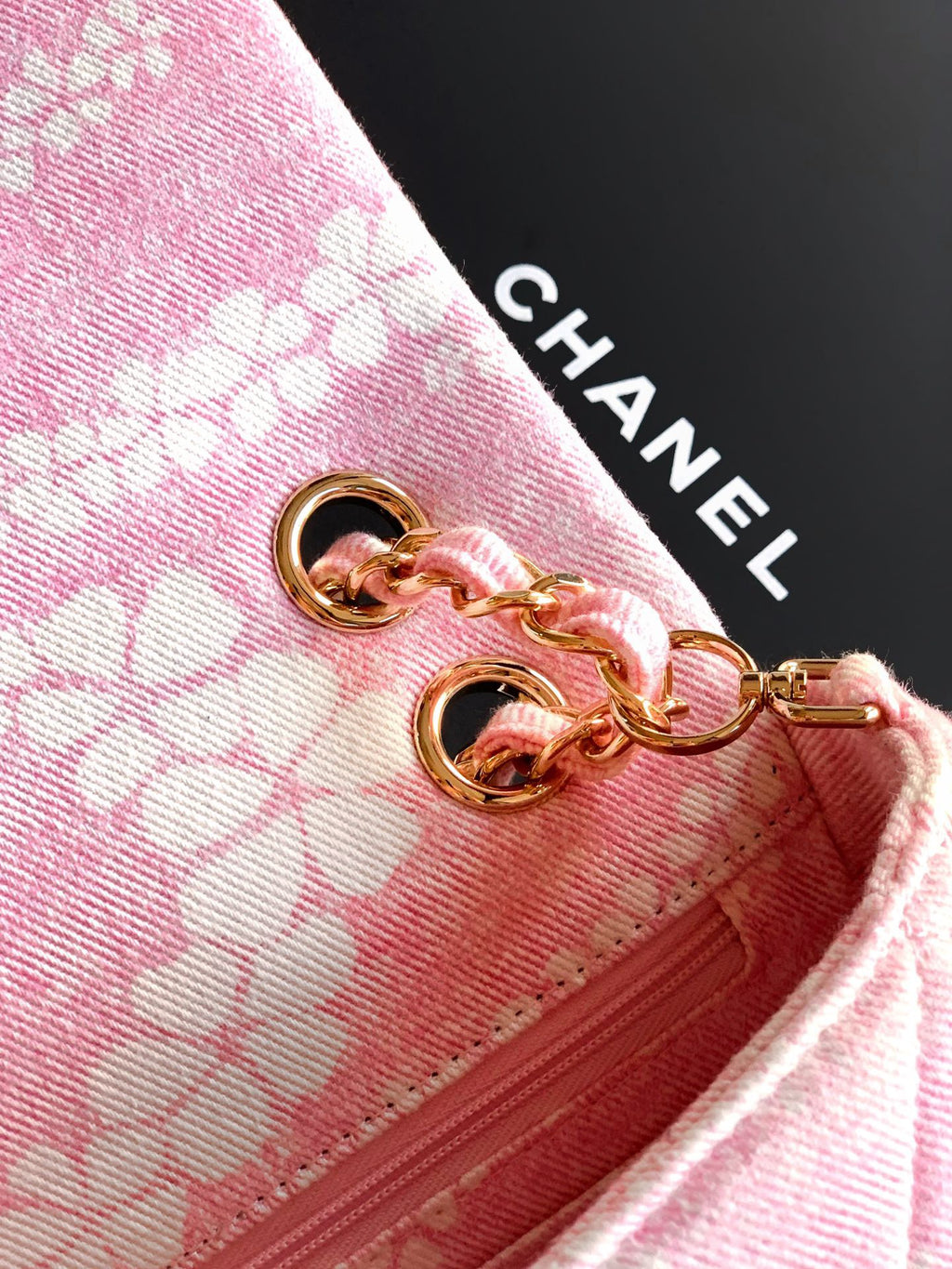 CHANEL-23M coco bag  golden/sliver