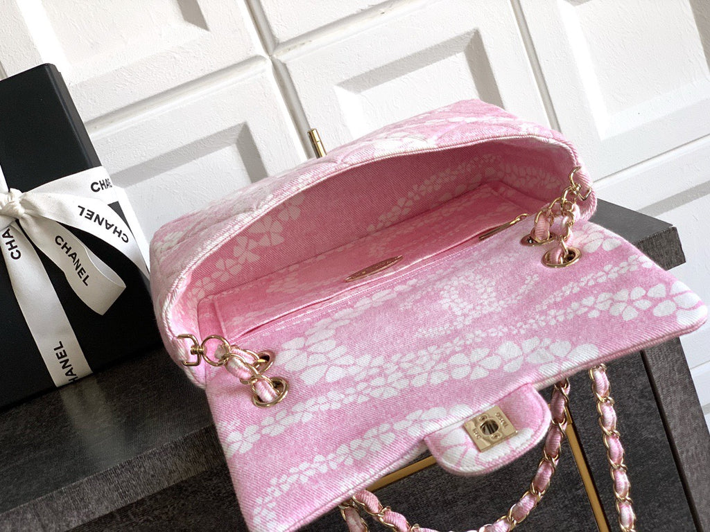 CHANEL-23M coco bag  golden/sliver