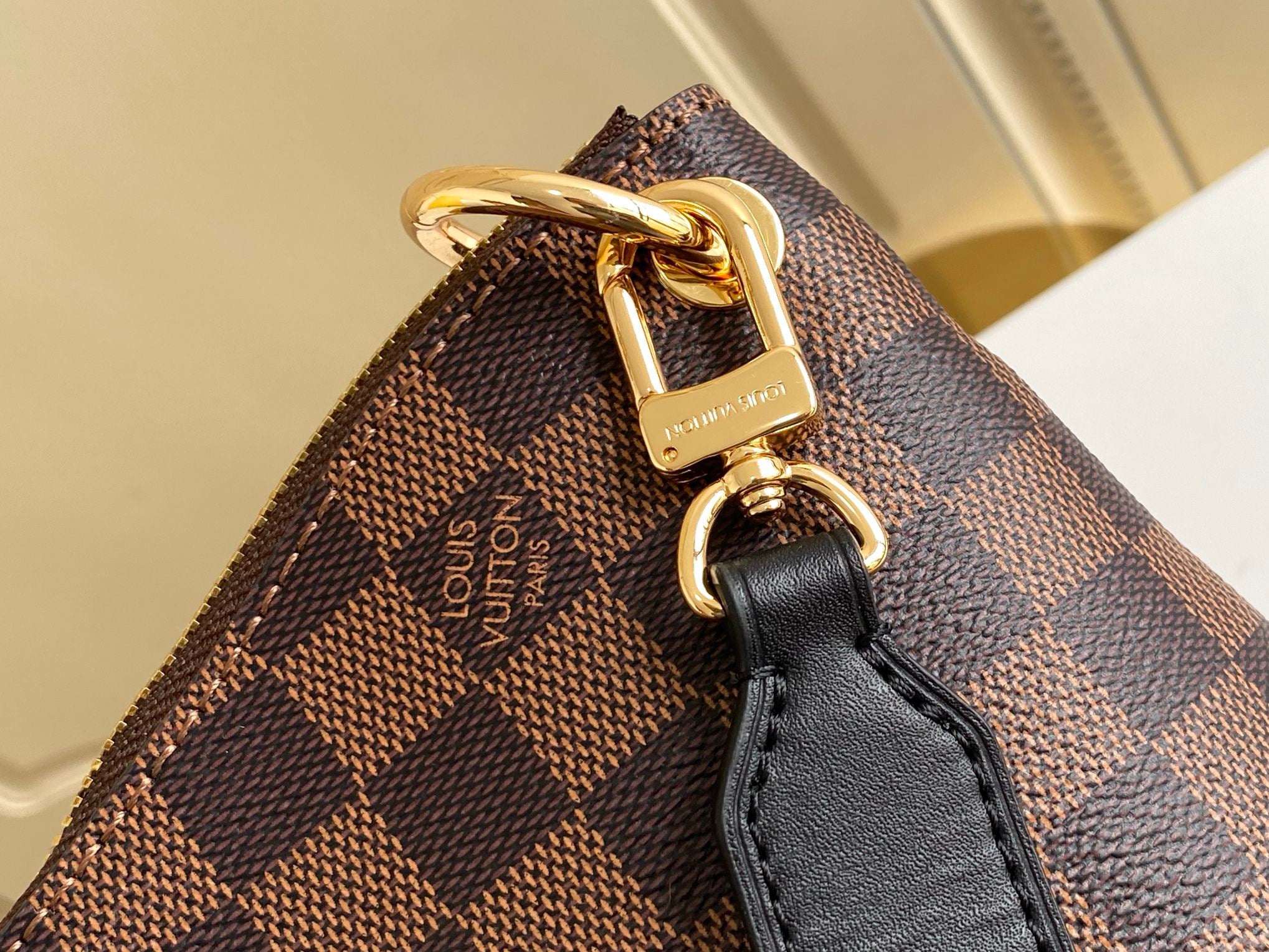 LOUIS VUITTON- M45355 Odeon