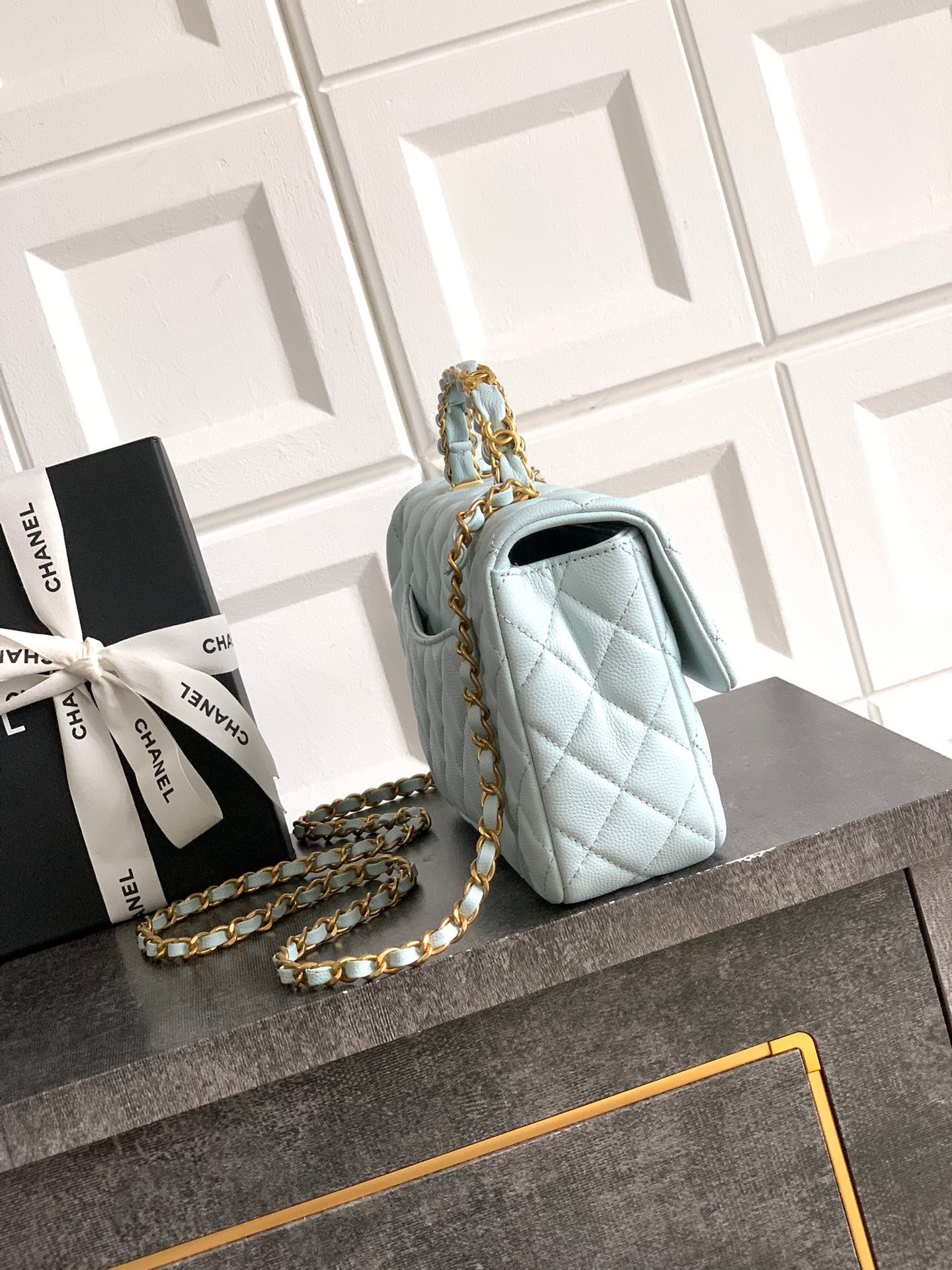 CHANEL-25B CF bag  golden/sliver