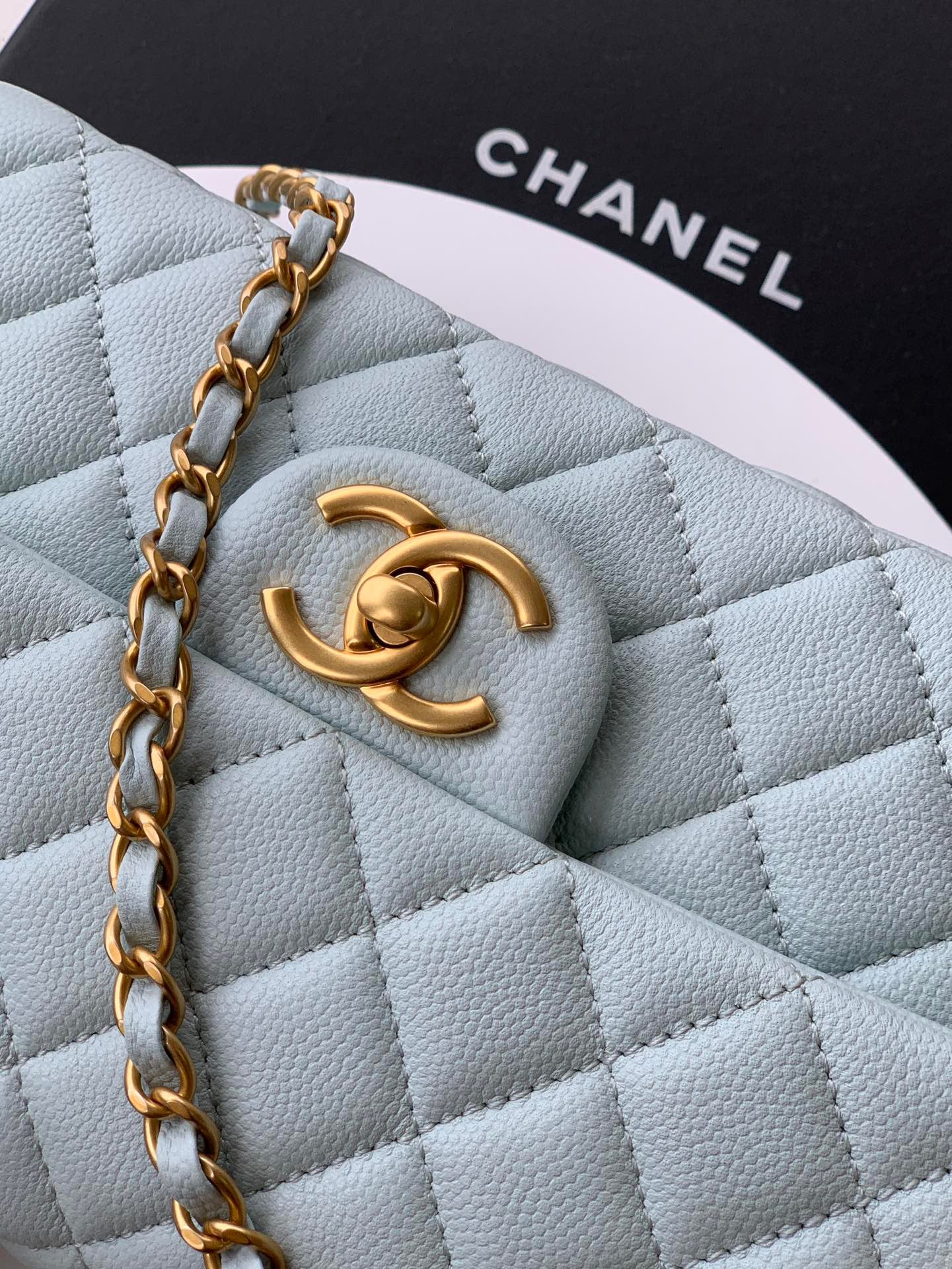 CHANEL-25B CF bag  golden/sliver