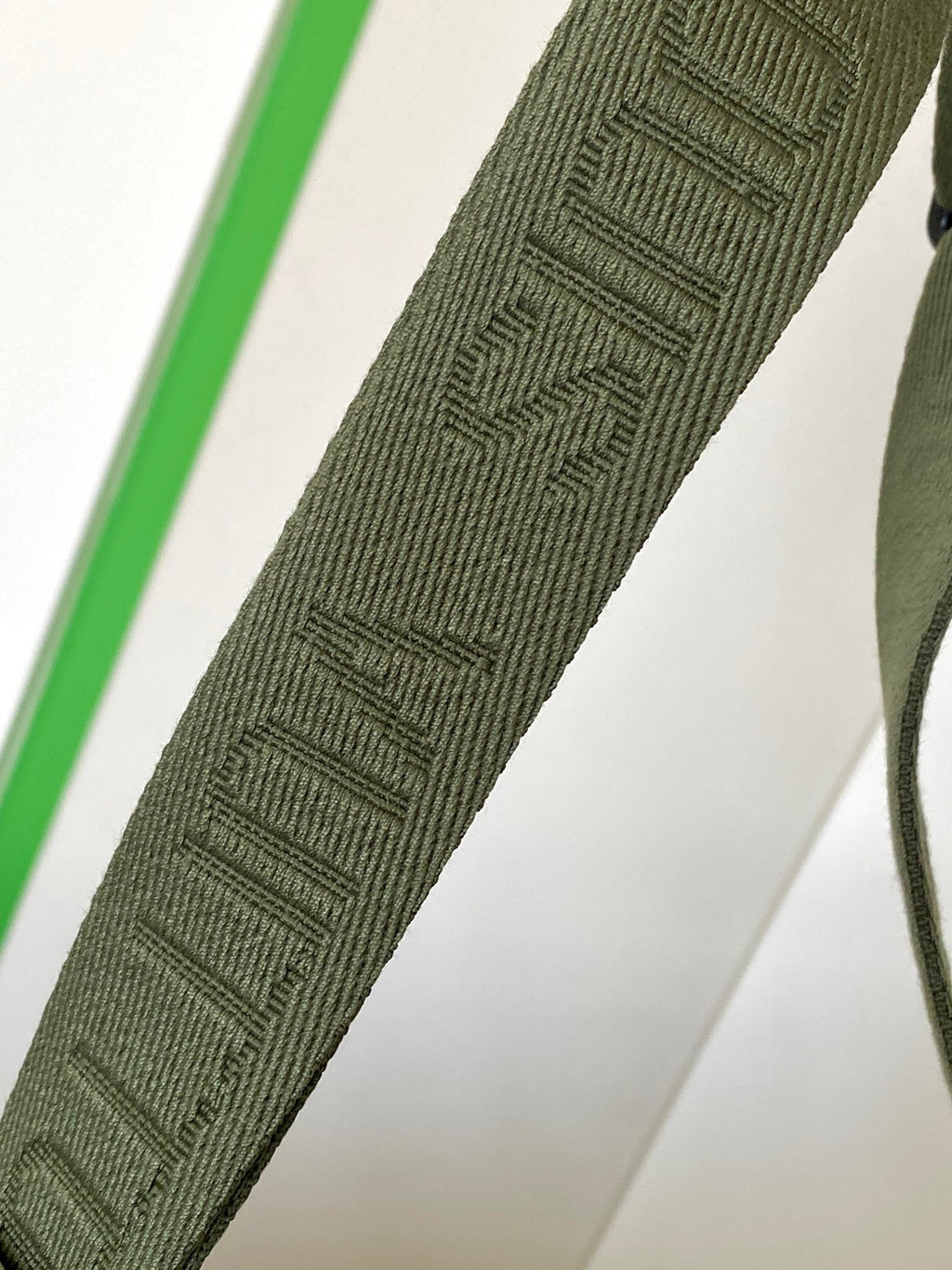 LOUIS VUITTON- m23779 Hamac