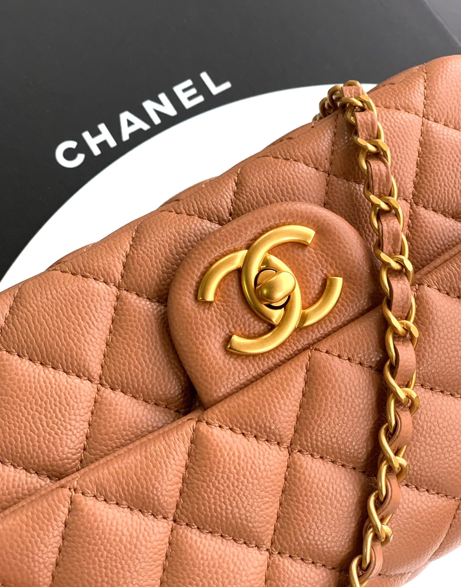 CHANEL-25B CF bag  golden/sliver