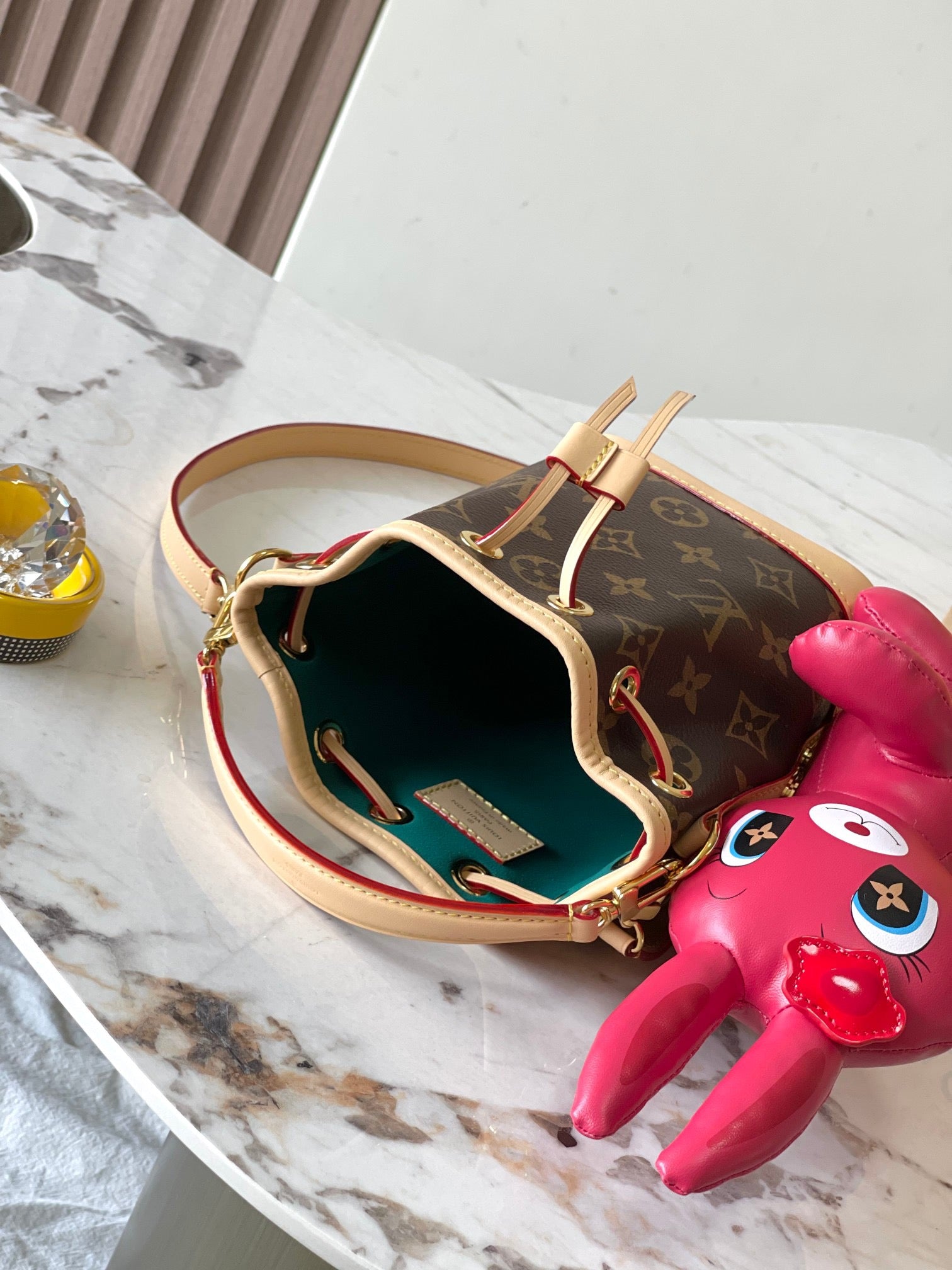 LOUIS VUITTON- speedy nano M11305