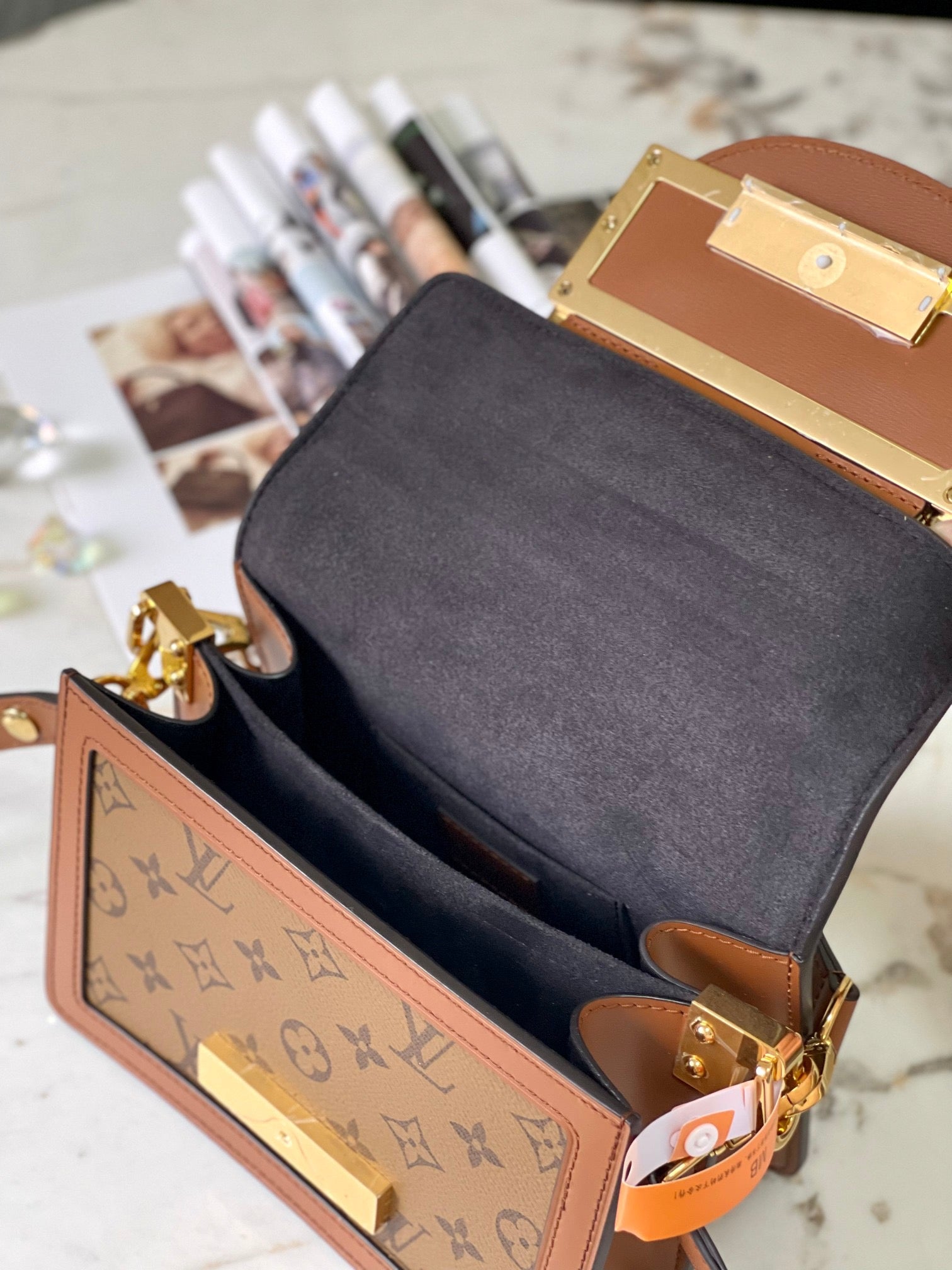 LOUIS VUITTON-M46537 Dauphine