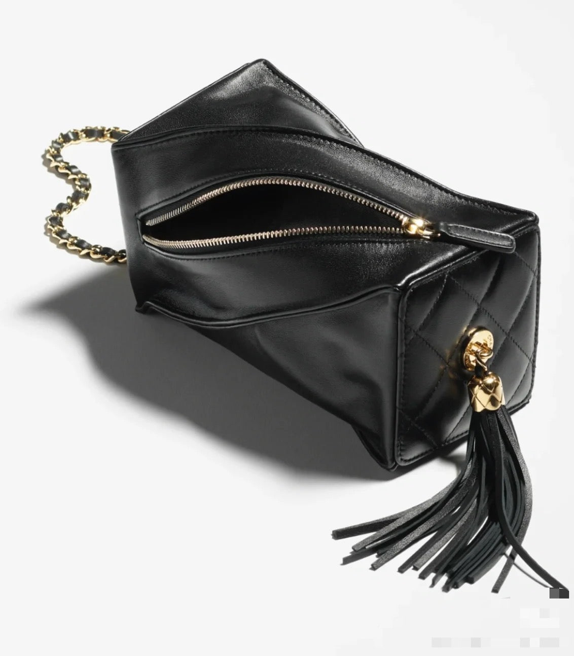 CHANEL- 25A bag  golden/sliver