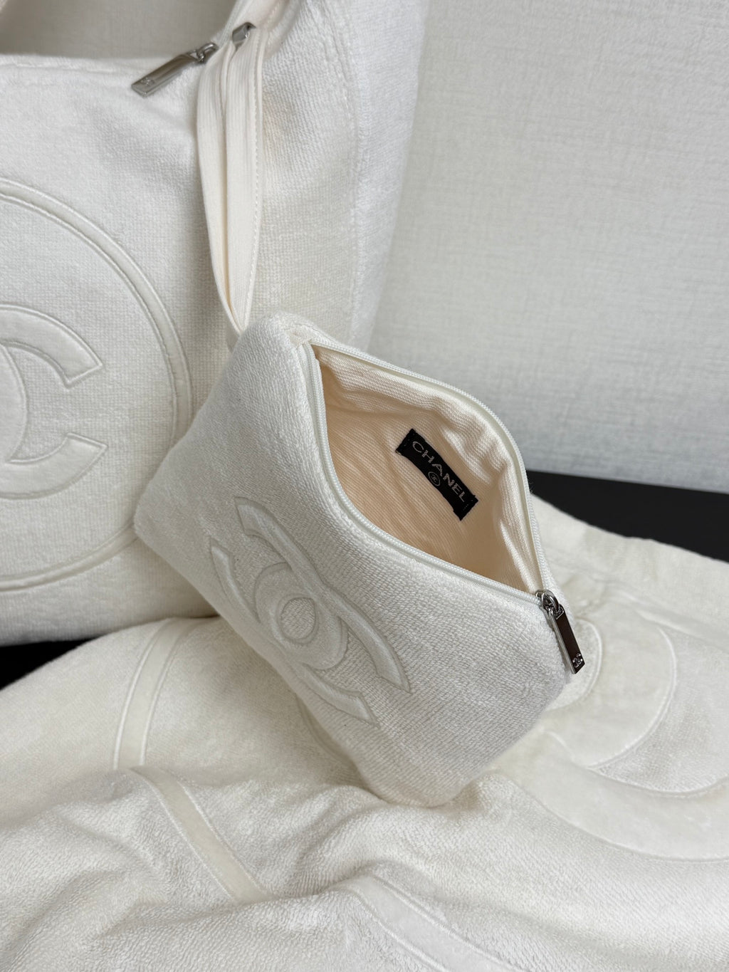 CHANEL- coco Beach bag  golden/sliver