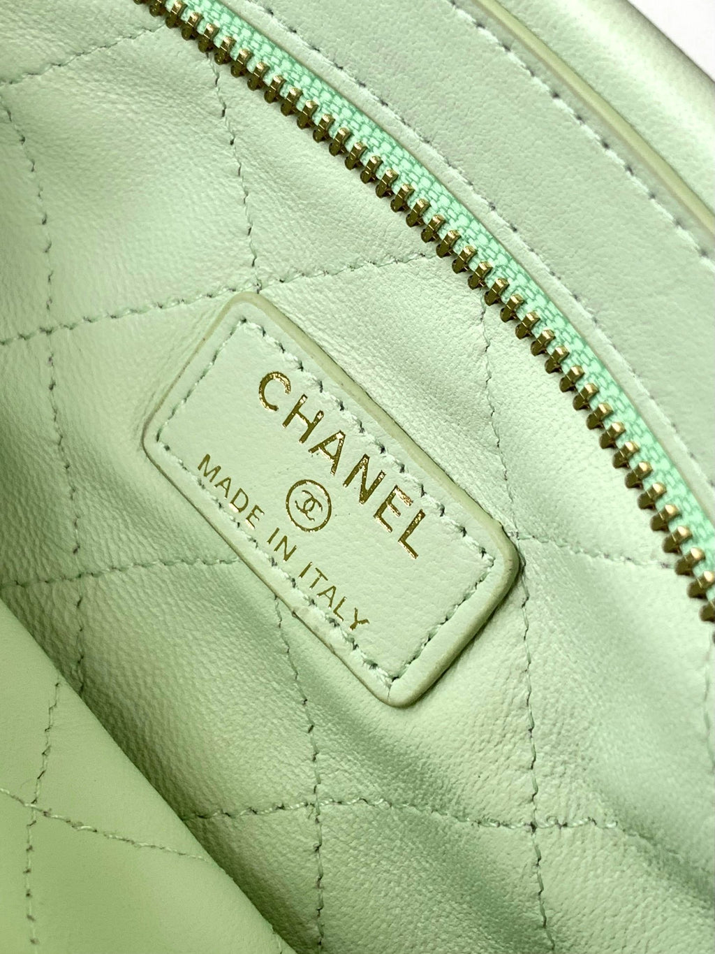 CHANEL-  2ss bag  golden/sliver