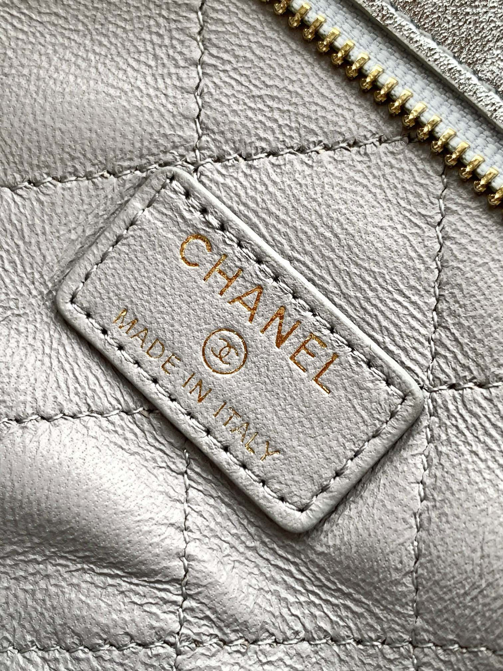 CHANEL-  2ss bag  golden/sliver