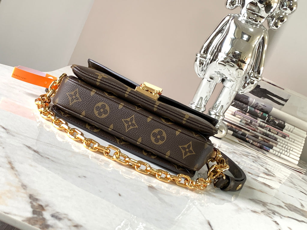 LOUIS VUITTON-POCHETTE MÉTIS EAST WEST M46279