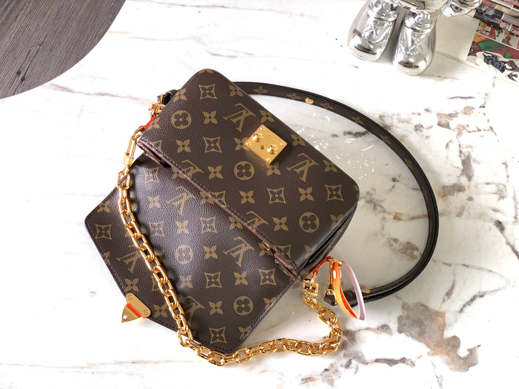 LOUIS VUITTON-POCHETTE MÉTIS EAST WEST M46279