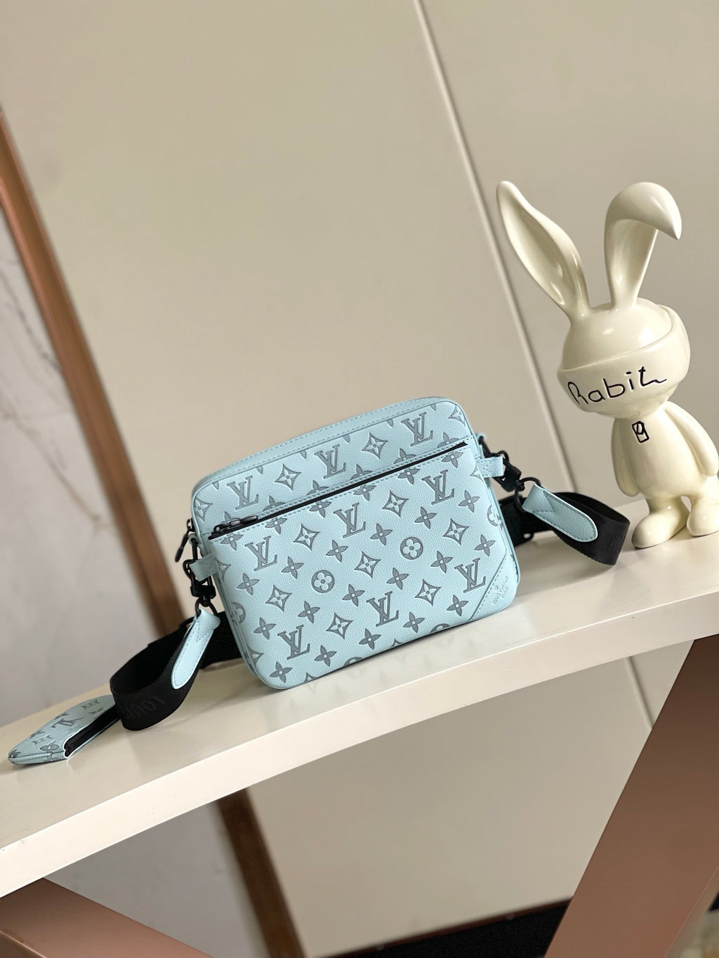LOUIS VUITTON- M14781Trio Monogram