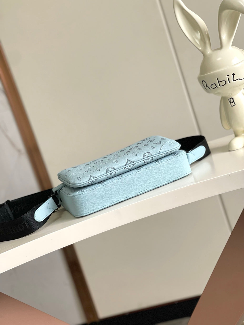 LOUIS VUITTON- M14781Trio Monogram