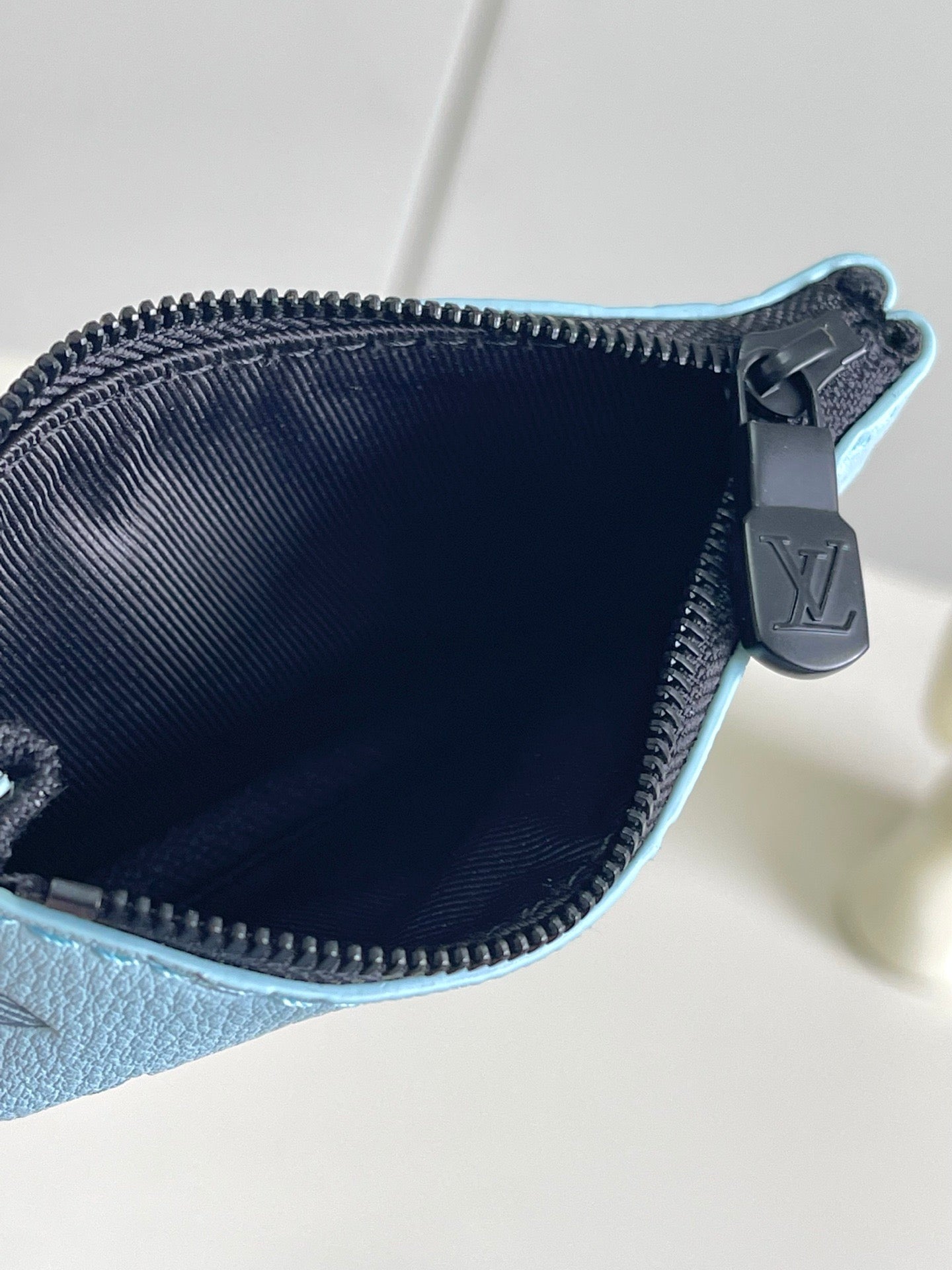 LOUIS VUITTON- M14781Trio Monogram