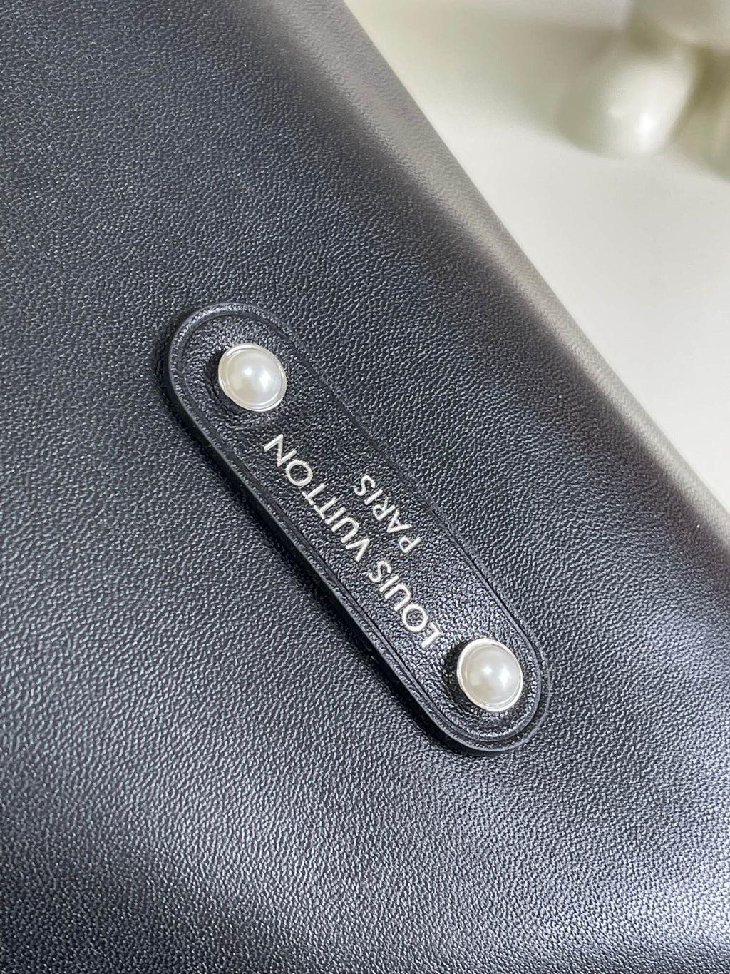 LOUIS VUITTON-  METIS M13986