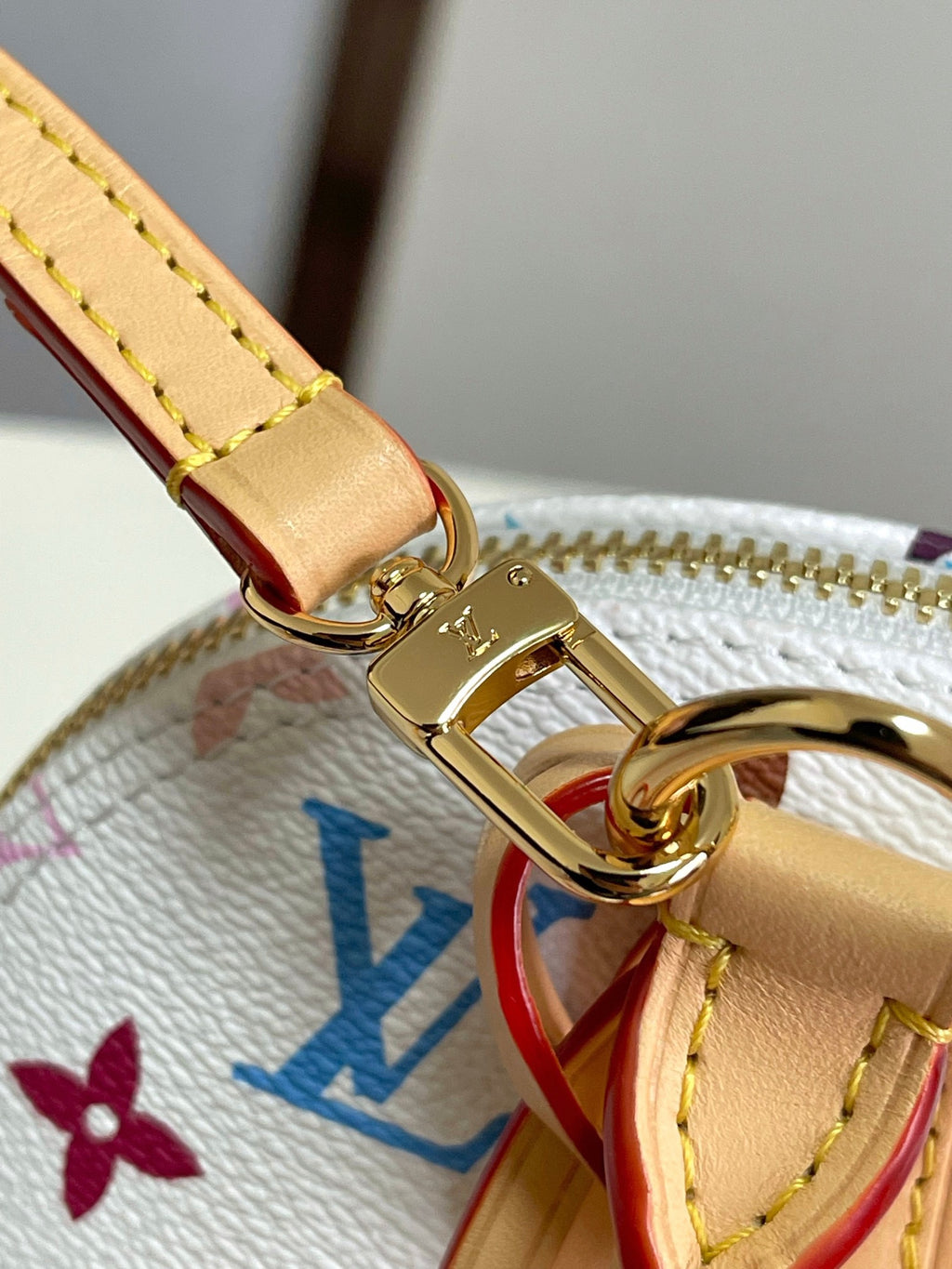 LOUIS VUITTON-  M13078 Alma BB