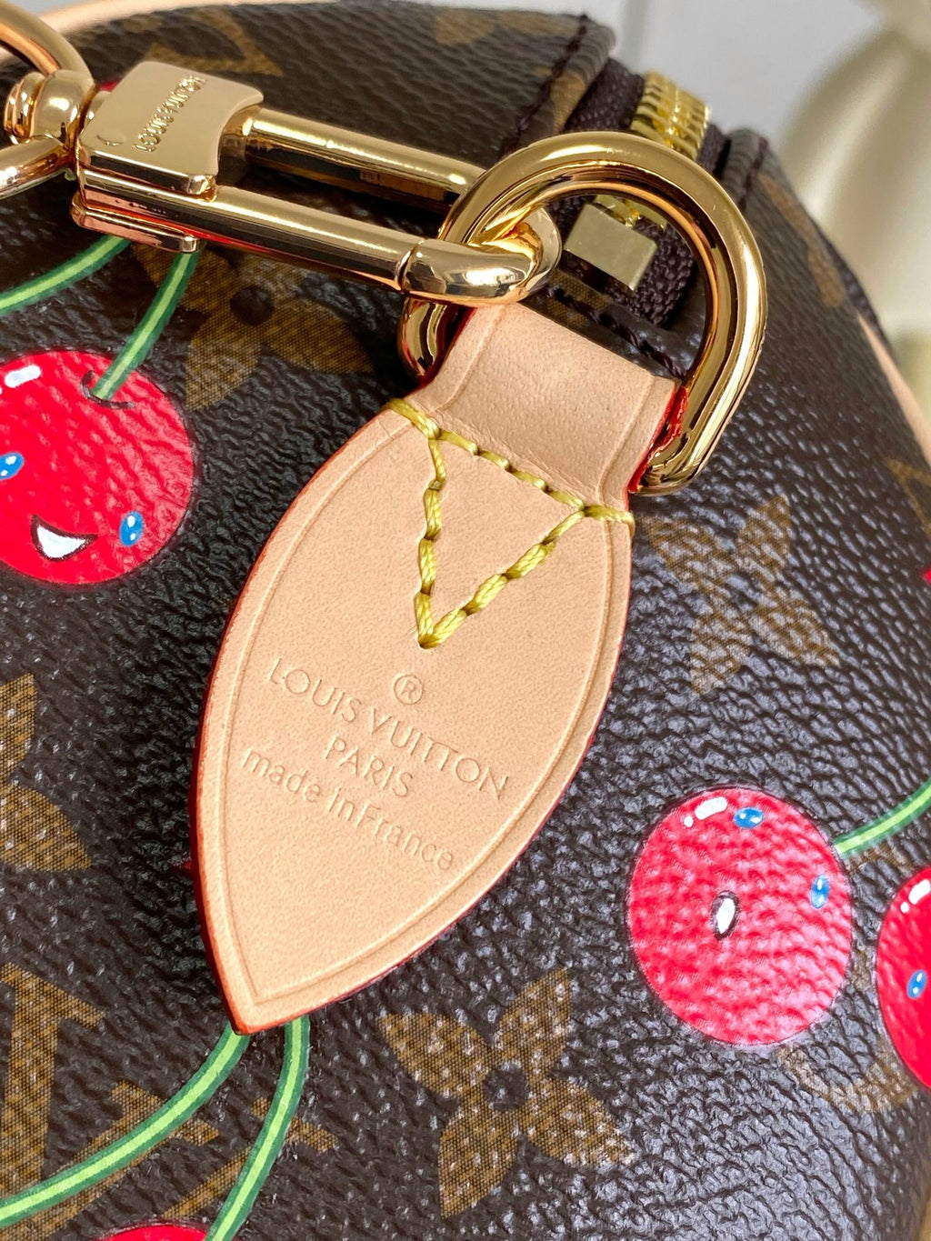 LOUIS VUITTON-M45354 Odeon