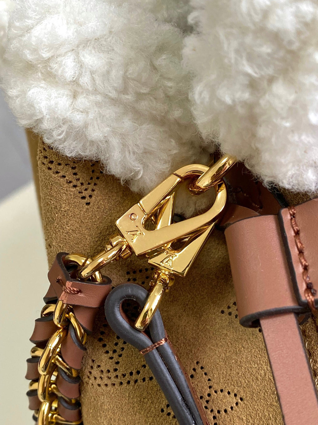 LOUIS VUITTON- M11839 Bella