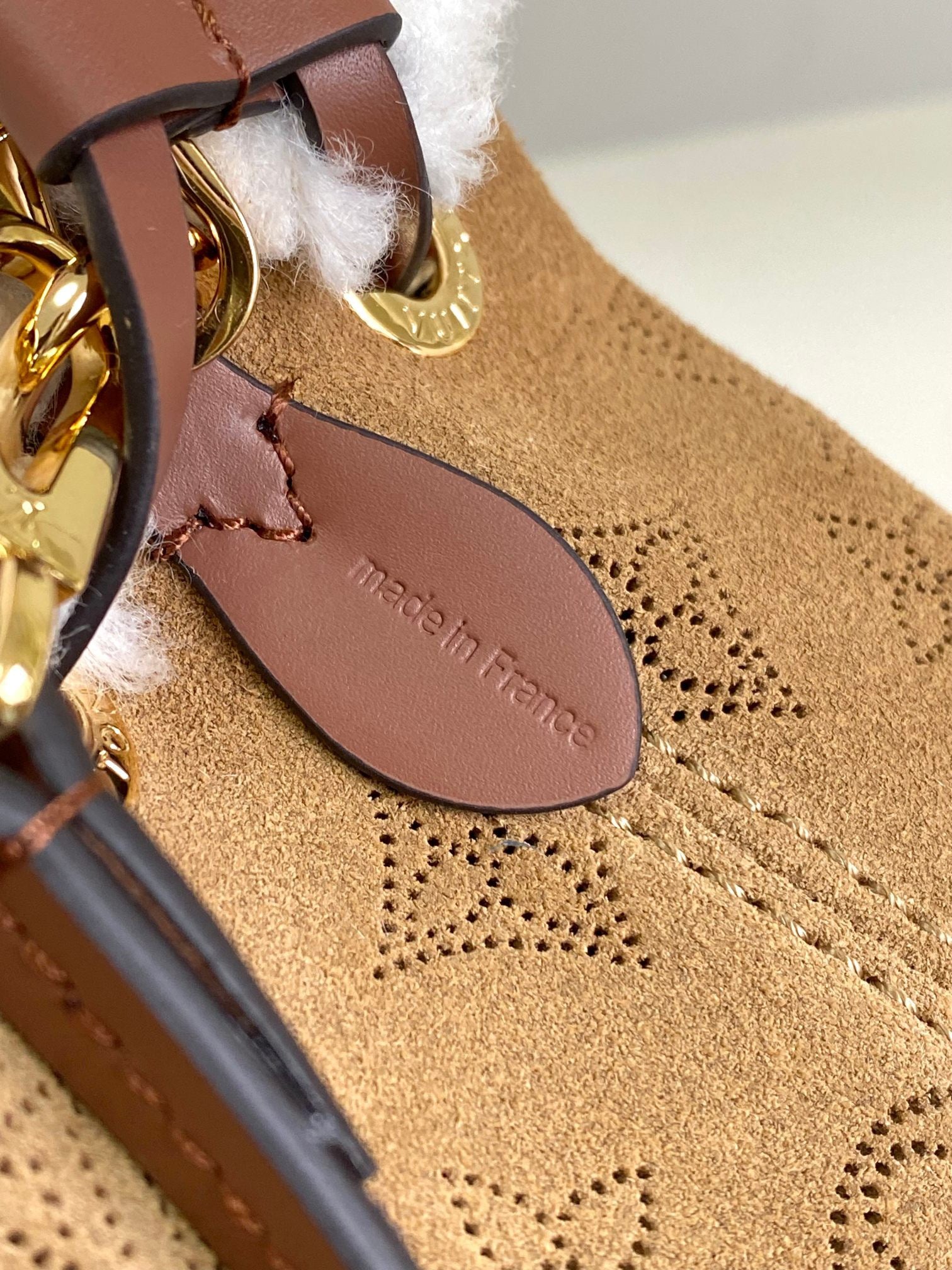 LOUIS VUITTON- M11839 Bella