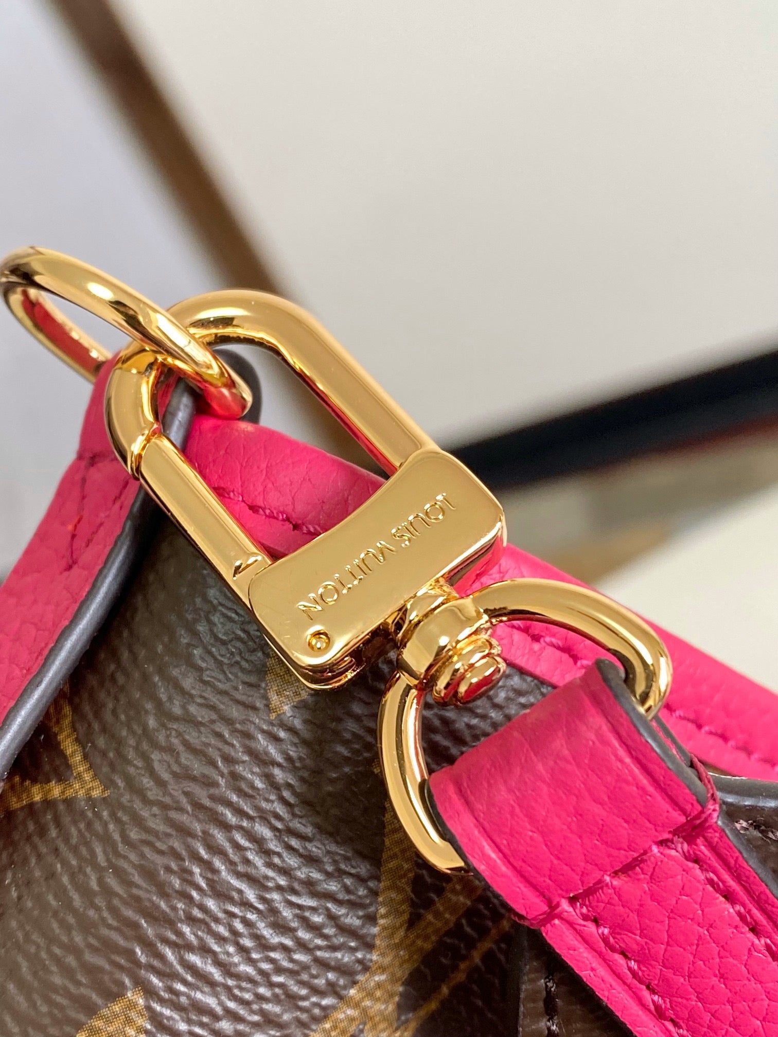 LOUIS VUITTON- M40995 Neverfull