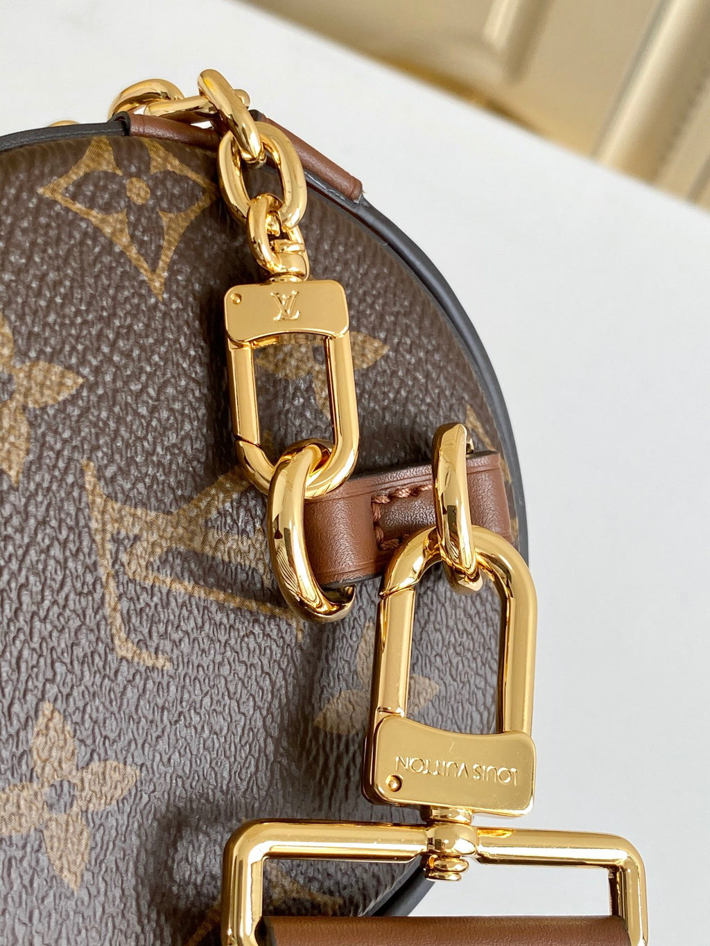 LOUIS VUITTON-M57835 Papillon Trunk