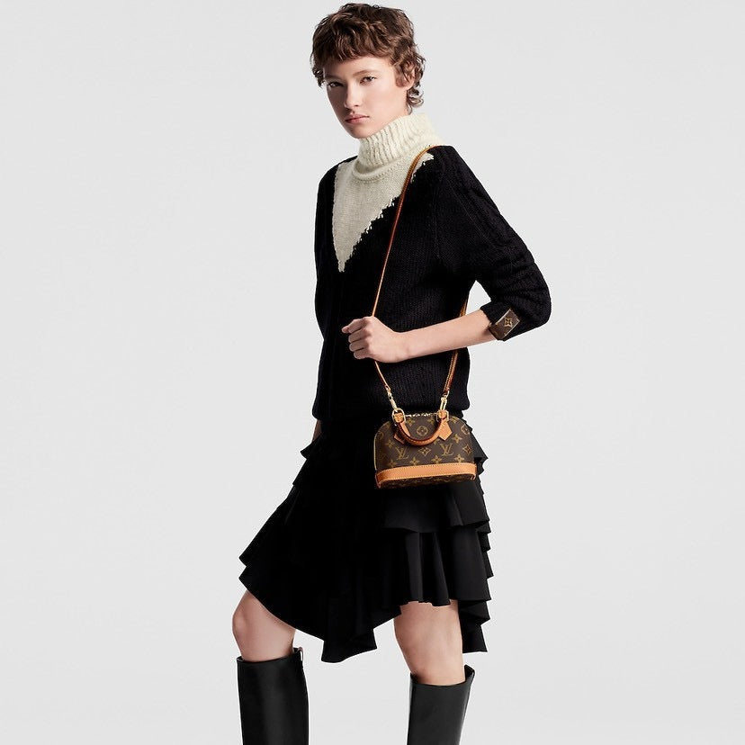 LOUIS VUITTON- Nano Alma  M82717