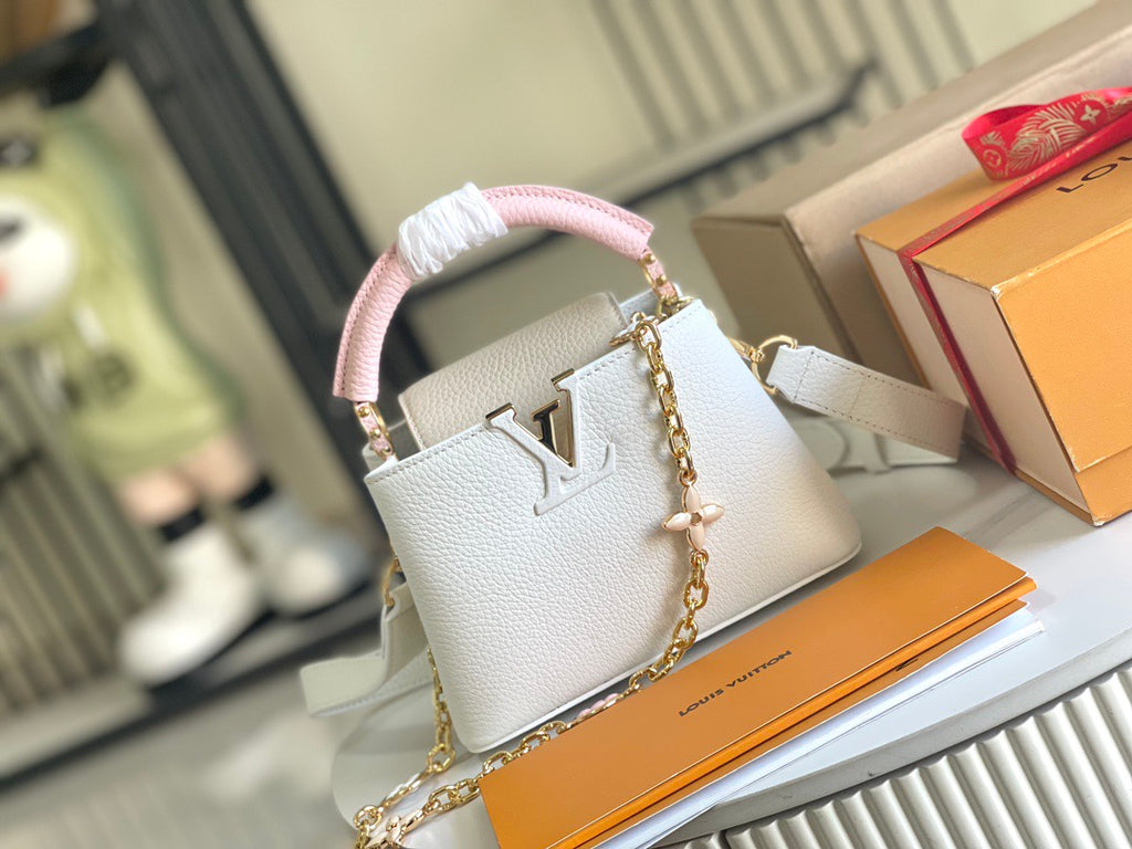LOUIS VUITTON- LV bag